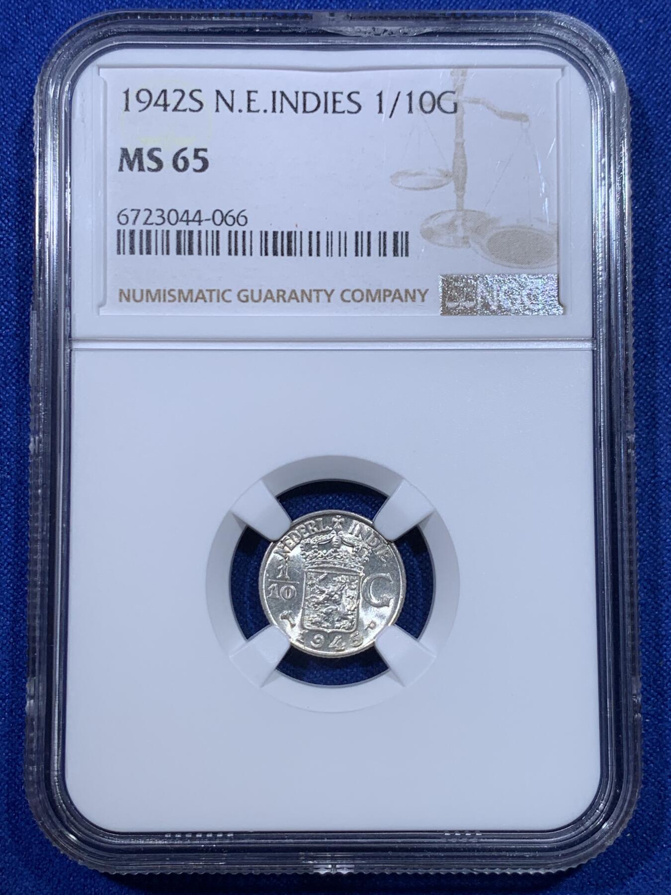 《竞宝斋》第277场- 周日，周一 2场连拍 （全场包邮） NGC MS65 1942 荷属东印度（今印尼）1/10盾银币 卷拆BU品