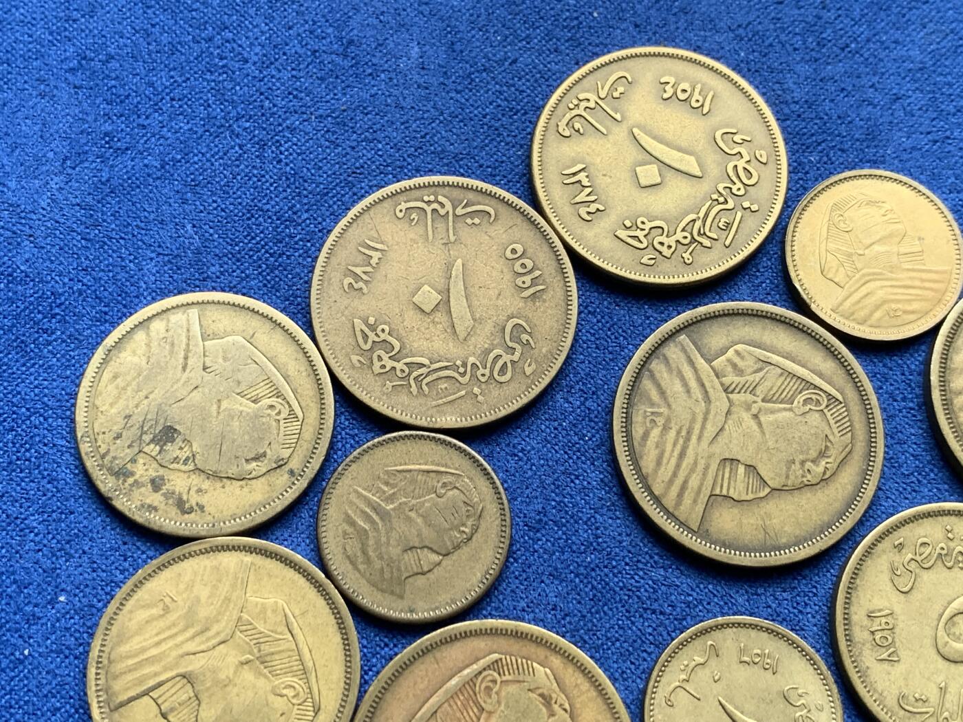 《竞宝斋》第277场- 周日，周一 2场连拍 （全场包邮） 14枚一组 埃及狮身人面像铜币 年份版别多样 细节见图