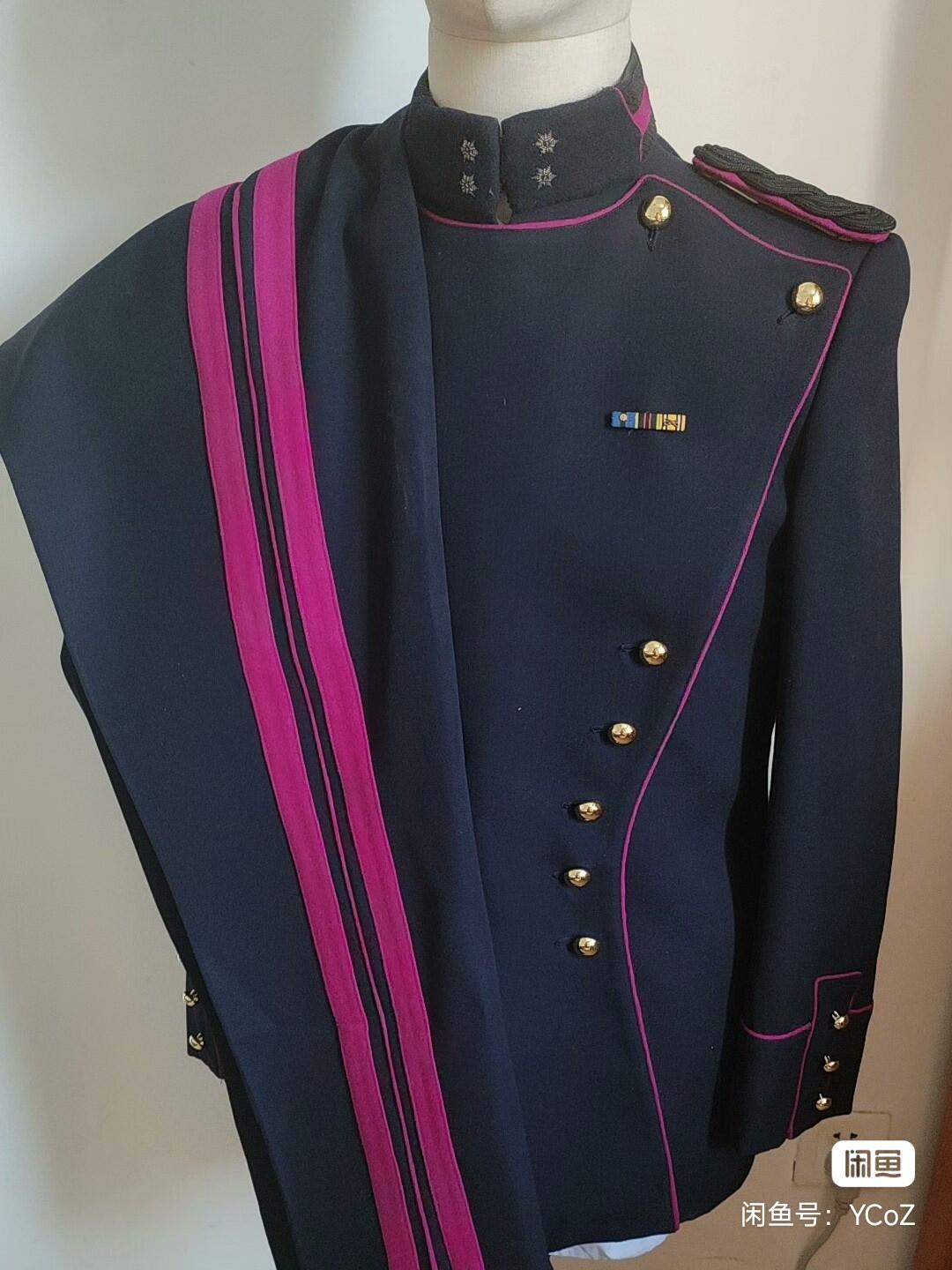 2024第七次拍卖 比利时礼服衣裤帽
