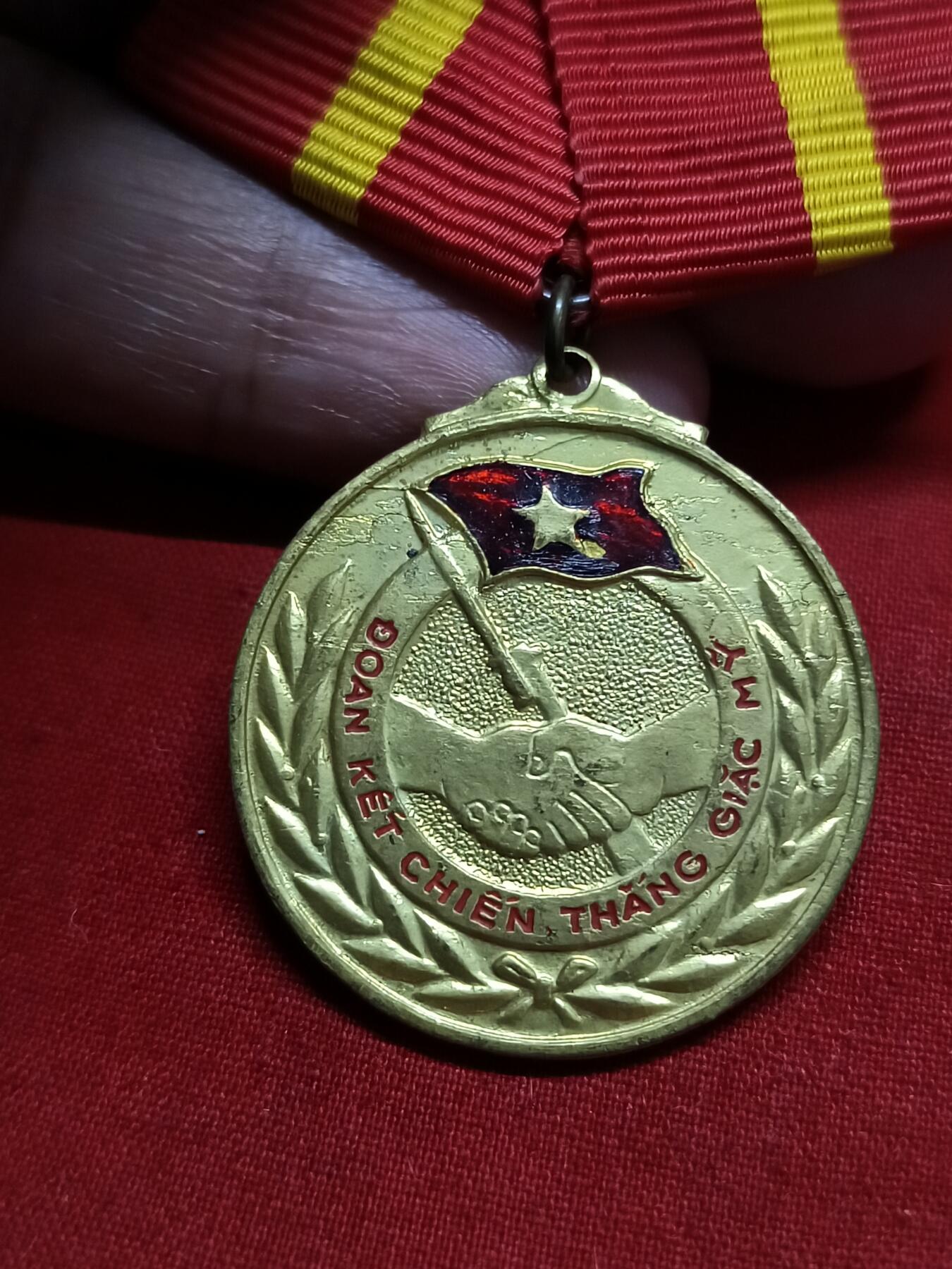 🇨🇳红色纪念～徽章专拍 五六十年代中越友谊纪念章