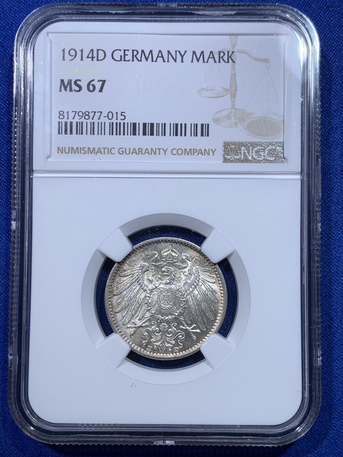 《竞宝斋》第277场- 周日，周一 2场连拍 （全场包邮） NGC MS67 德国1914-D 1马克银币 卷拆的几枚送上海给出的唯一极高分，送评过的该懂其含金量，币面状态如同刚刚铸造，光晕流转没有丝毫阻碍，深打德意志鹰栩栩如生，淡彩包浆自然生动，无可挑剔。