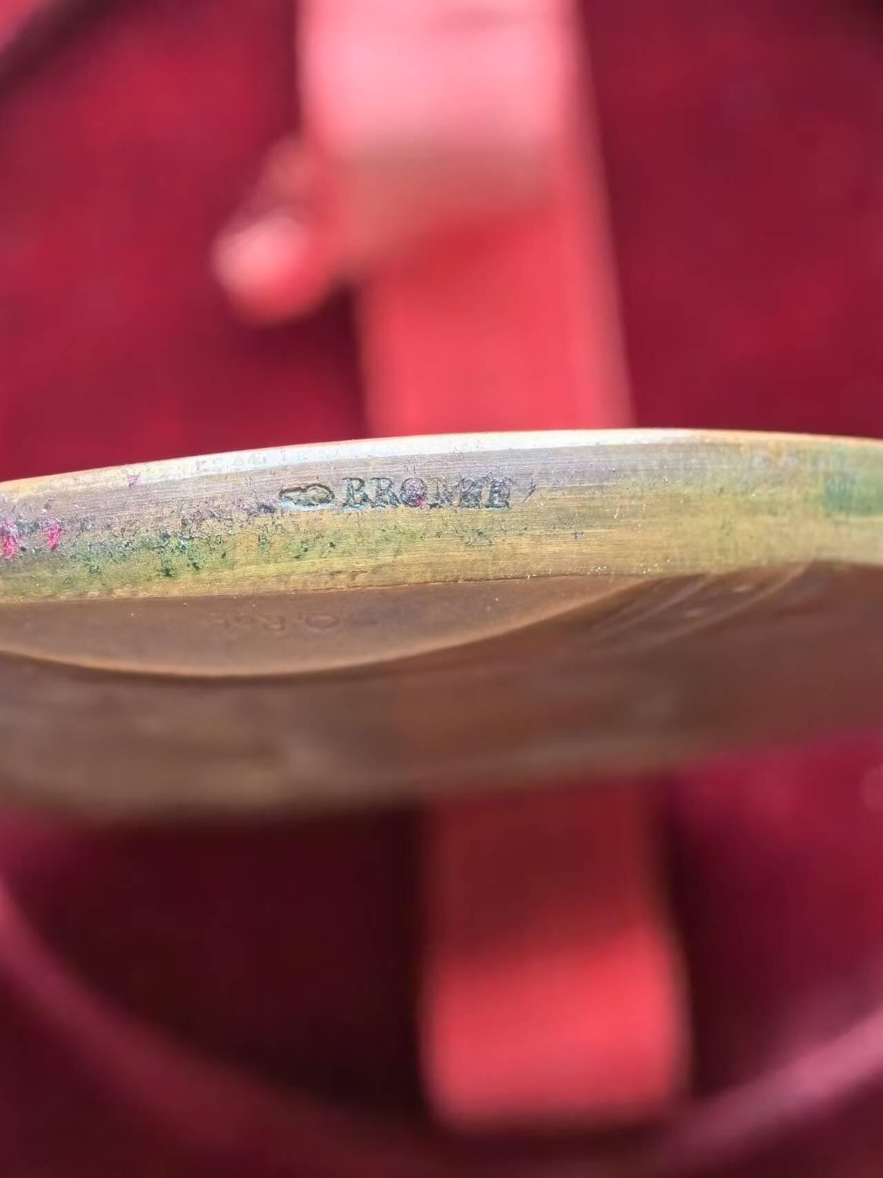 麦稀奇世界钱币展精品章牌第二十四期 法兰西银行百年纪念铜章，新艺术大师roty名誉作品，直径68mm，高分极品，带盒子