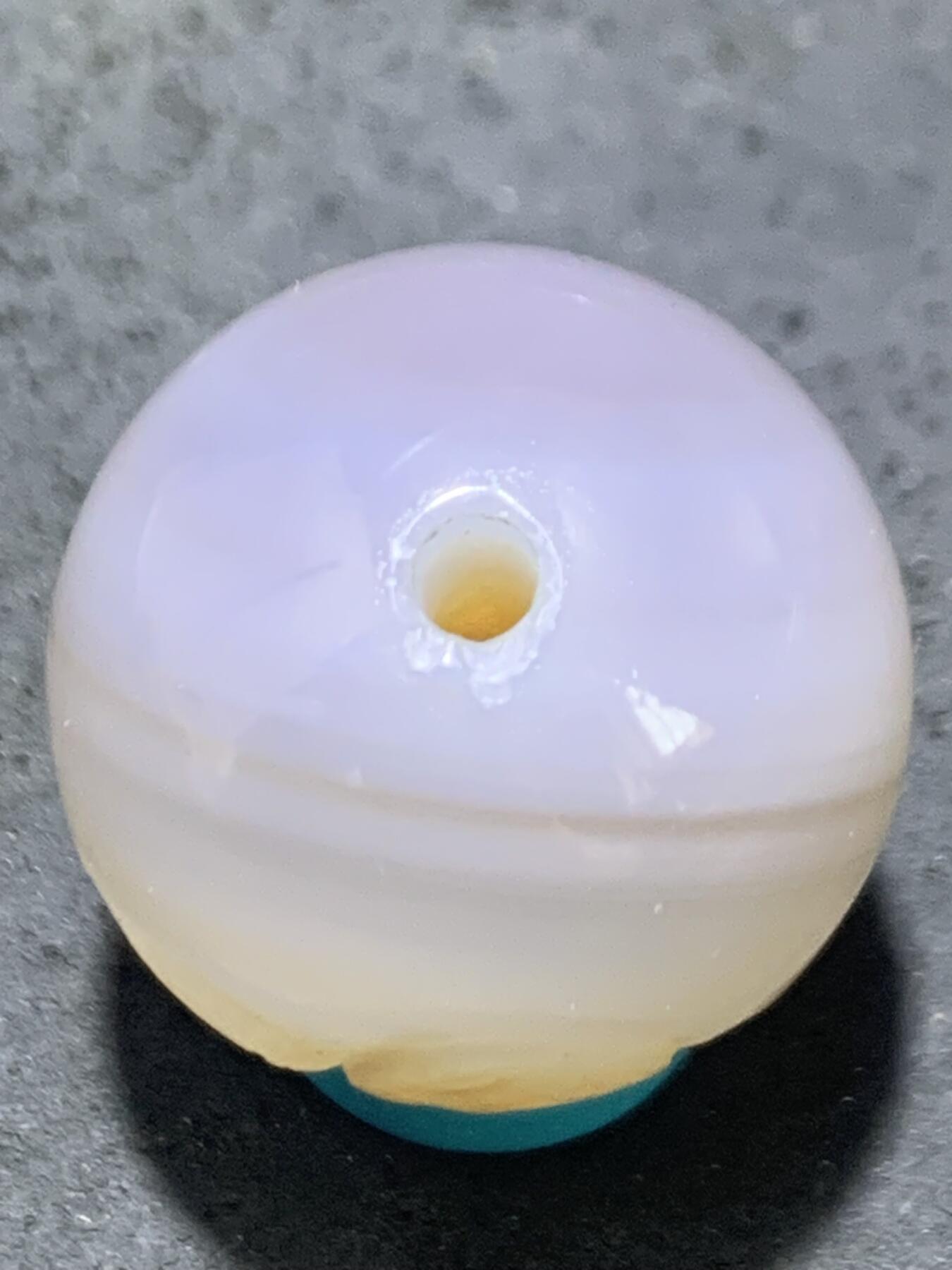 精美高玉化亚光海洋玉髓手工俏色巧雕蝙蝠钱币随形2.0随形圆珠一个