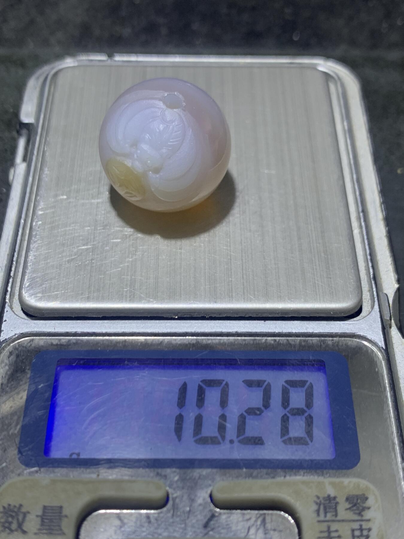 精美高玉化亚光海洋玉髓手工俏色巧雕蝙蝠钱币随形2.0随形圆珠一个