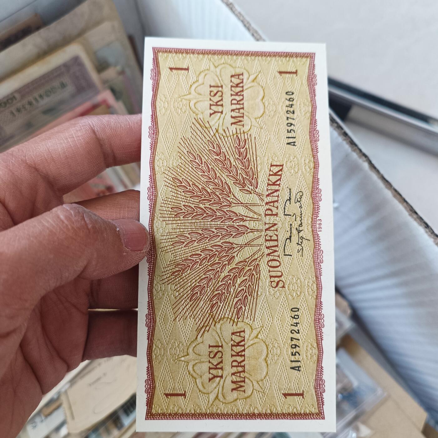 泡泡堂微拍第336幕捡漏可累计专场👿👿，累计满五十元包邮，接受代拍业务 芬兰63年全新一马克