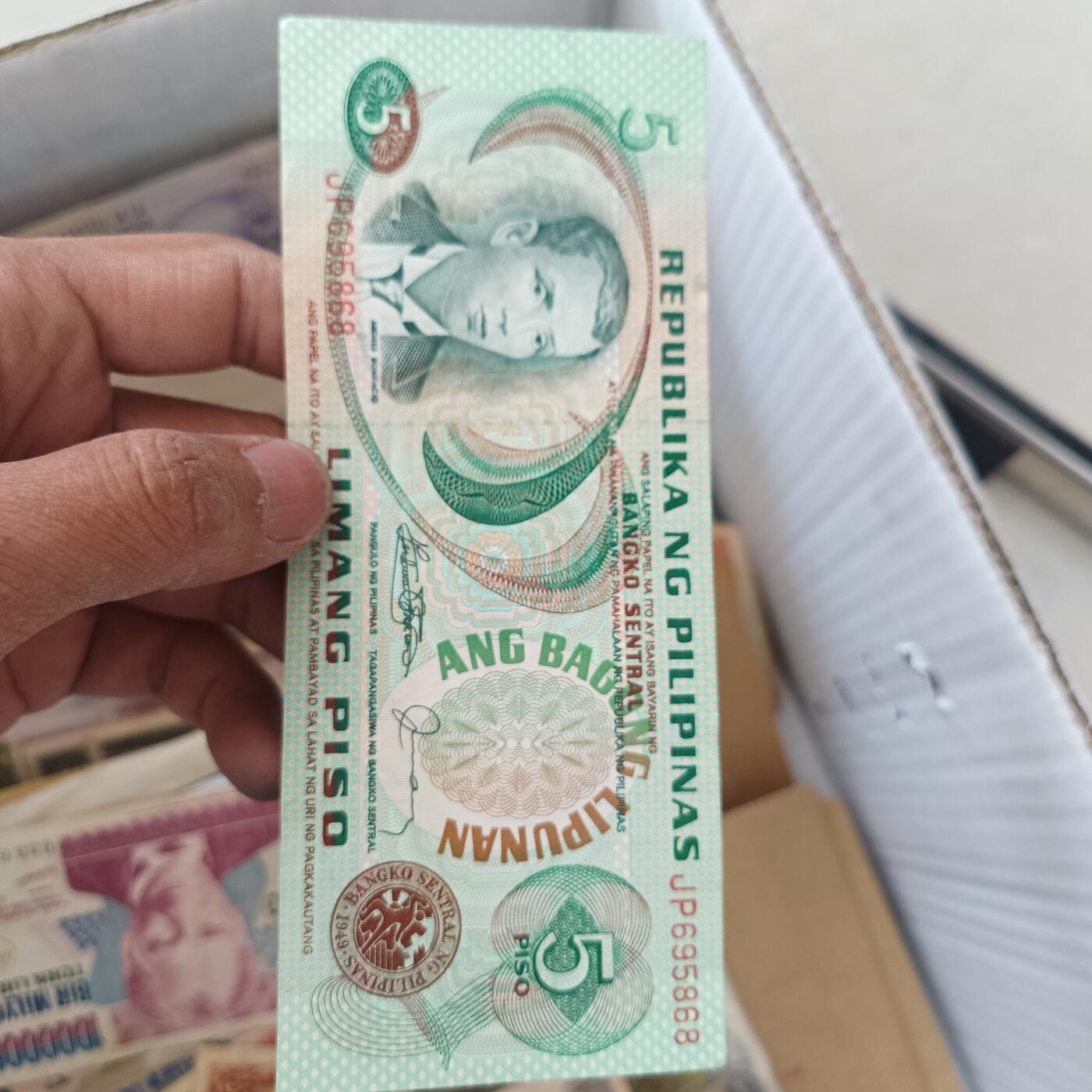 泡泡堂微拍第335幕捡漏可累计专场👿👿，累计满五十元包邮，接受代拍业务 菲律宾好品