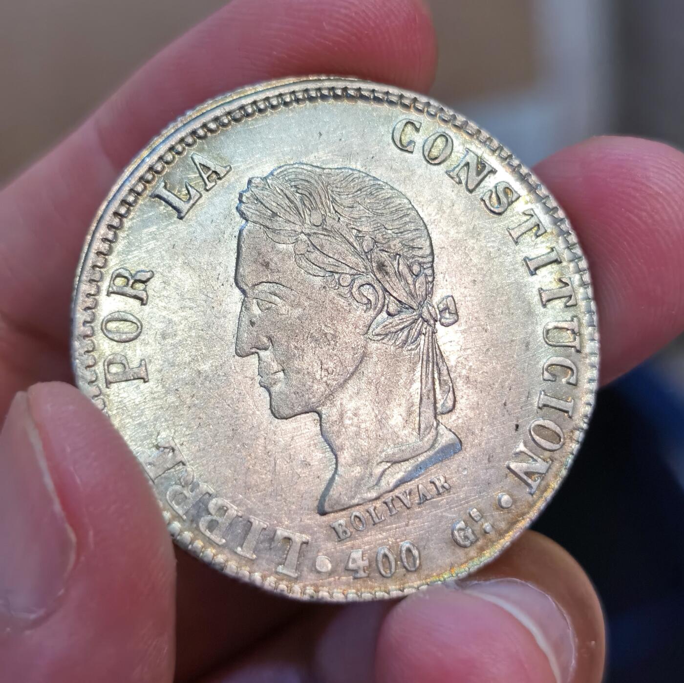 【麦稀奇世界钱币展】博洋堂“流萤染夏”六月精品专场暨第081期（全场包邮） 1862年玻利维亚8索尔银币 原光闪耀的品相 少见昂贵的品种 少见的边齿+凹边铭“苏克雷1824阿亚库乔”玻利瓦尔头像 羊驼 波多西厂