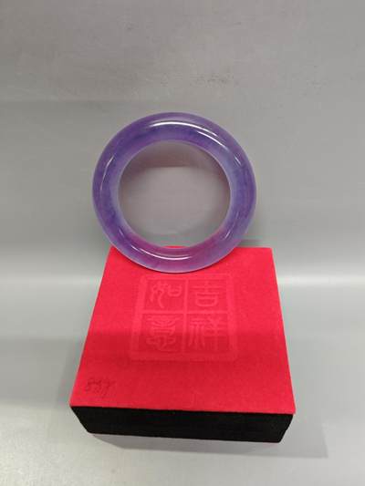 天然翡翠紫罗兰冰糯种女士圆条直径59毫米手镯带证书 天然翡翠紫罗兰冰糯种女士圆条直径59毫米手镯带证书