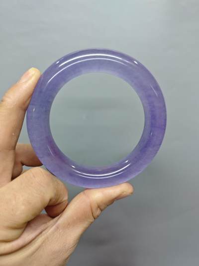 天然翡翠紫罗兰冰糯种女士圆条直径59毫米手镯带证书 天然翡翠紫罗兰冰糯种女士圆条直径59毫米手镯带证书