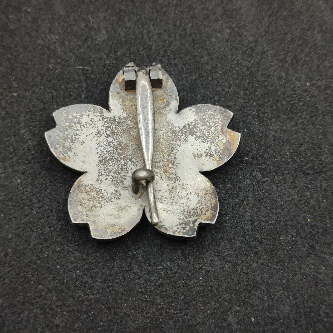 全场0元起拍 第165期 咸鱼国勋章拍卖专场 6月16日（周日）下午6：00开始 极稀有 日本战前 警察讲习所教官证章 纯银制