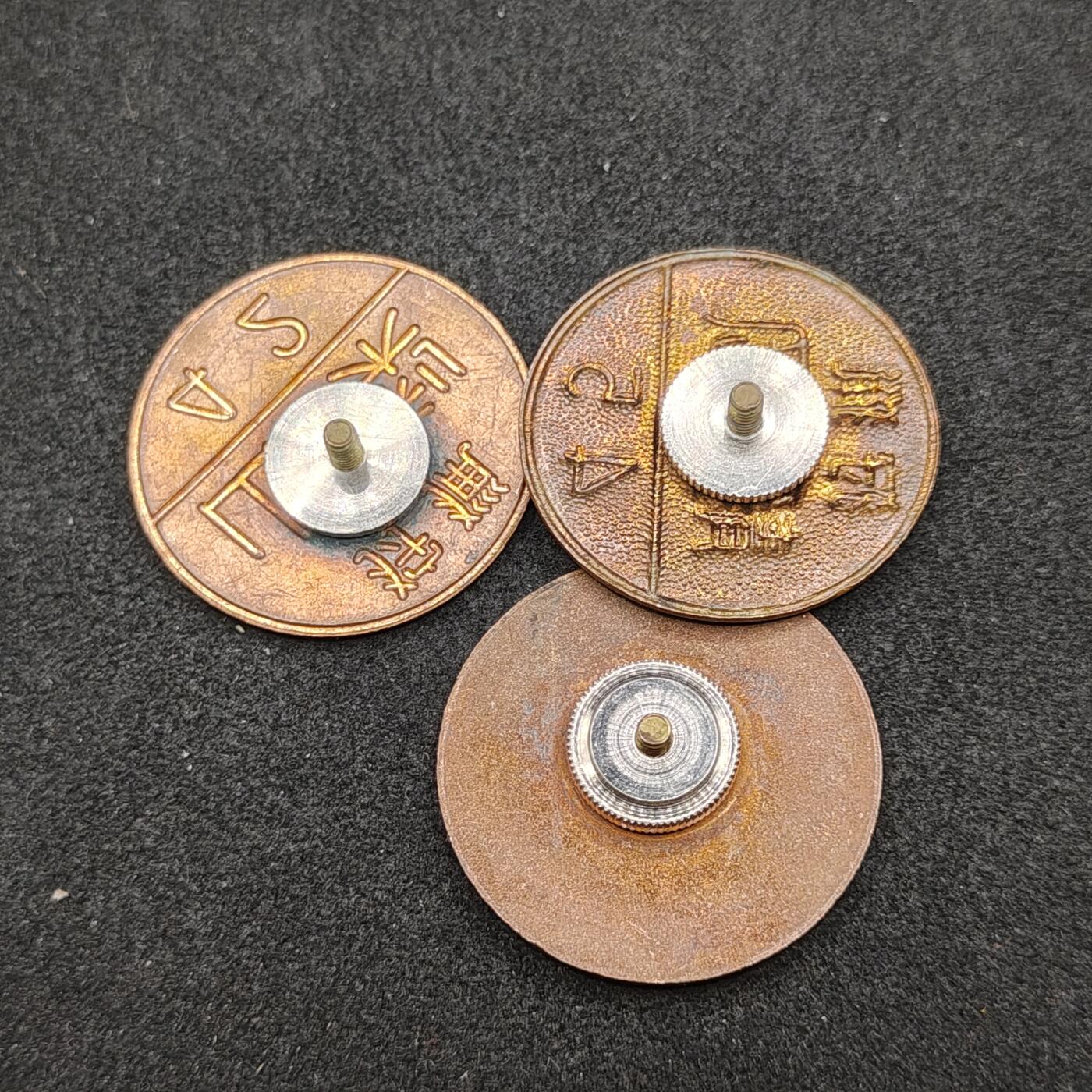 全场0元起拍 第165期 咸鱼国勋章拍卖专场 6月16日（周日）下午6：00开始 日本珐琅狩猎证章三个