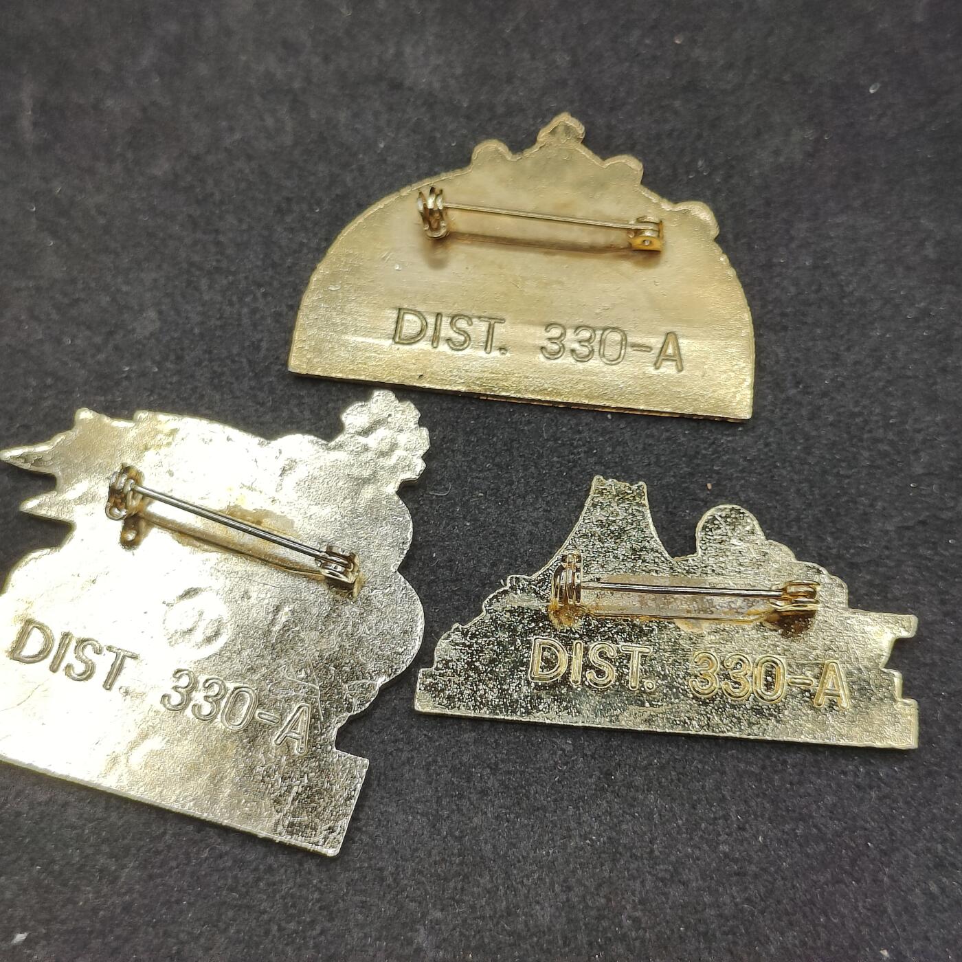 全场0元起拍 第165期 咸鱼国勋章拍卖专场 6月16日（周日）下午6：00开始 国际狮子会徽章三个