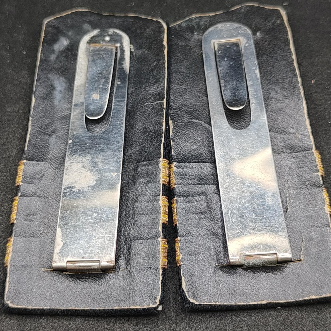 全场0元起拍 第165期 咸鱼国勋章拍卖专场 6月16日（周日）下午6：00开始 日本早期 商船肩章一对