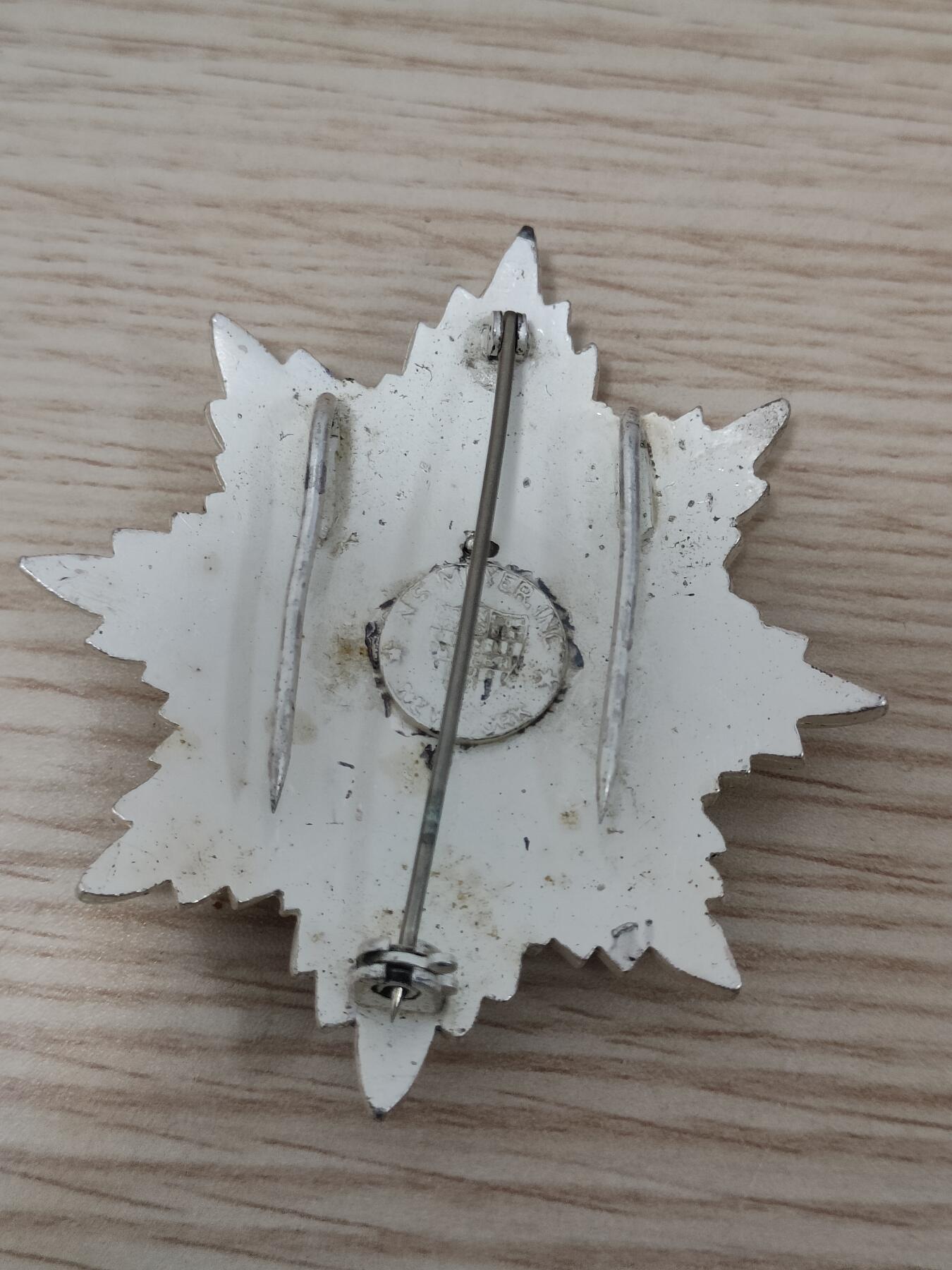 全场0元起拍 第165期 咸鱼国勋章拍卖专场 6月16日（周日）下午6：00开始 委内瑞拉最高荣誉 解放者勋章星芒 玻利瓦尔勋章