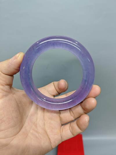 天然翡翠紫罗兰冰糯种女士圆条直径59毫米手镯带证书 天然翡翠紫罗兰冰糯种女士圆条直径59毫米手镯带证书
