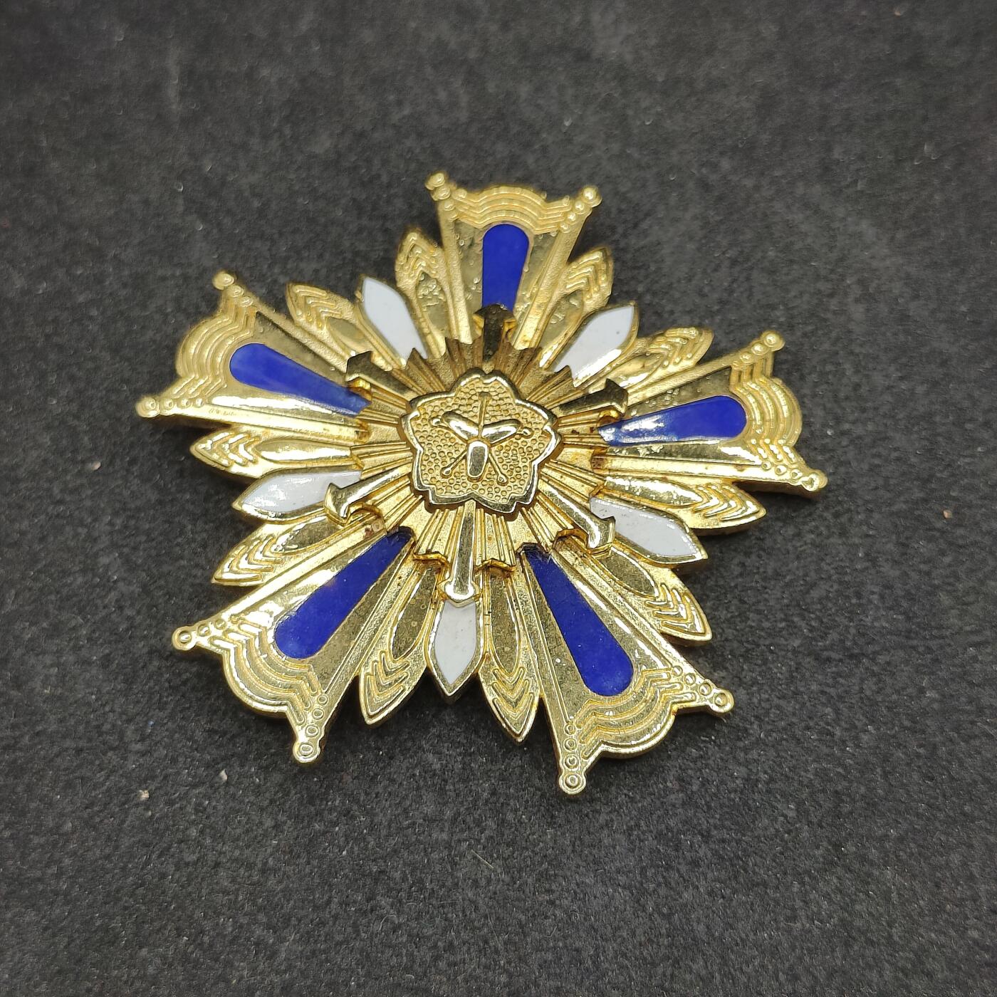 全场0元起拍 第165期 咸鱼国勋章拍卖专场 6月16日（周日）下午6：00开始 日本自治消防55周年纪念章 大型章