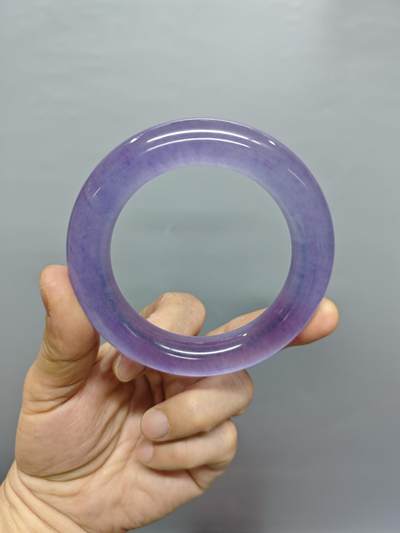 天然翡翠紫罗兰冰糯种女士圆条直径59毫米手镯带证书 天然翡翠紫罗兰冰糯种女士圆条直径59毫米手镯带证书