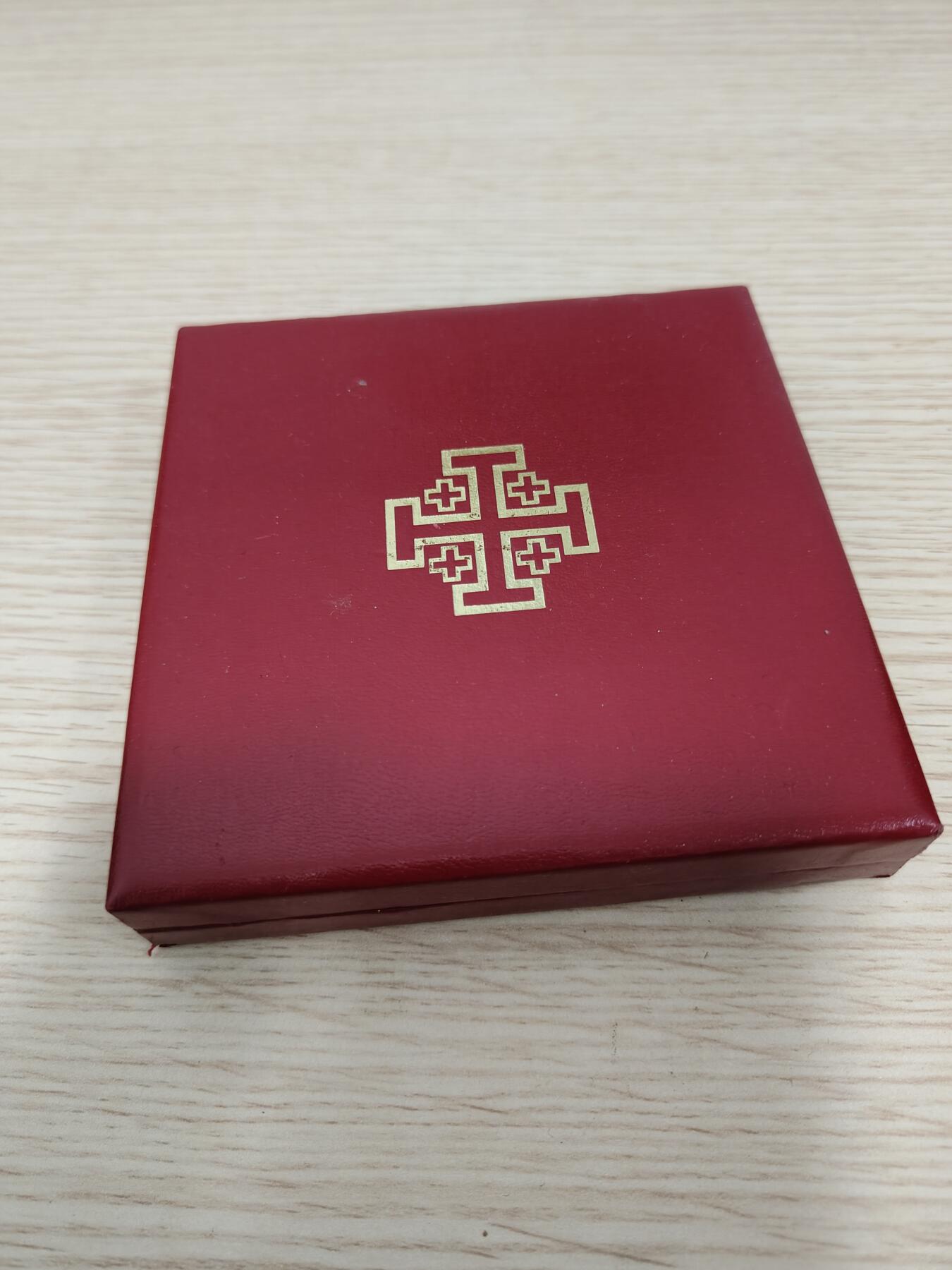 全场0元起拍 第165期 咸鱼国勋章拍卖专场 6月16日（周日）下午6：00开始 梵蒂冈教皇国聖墓骑士团大十字级星芒章 带盒