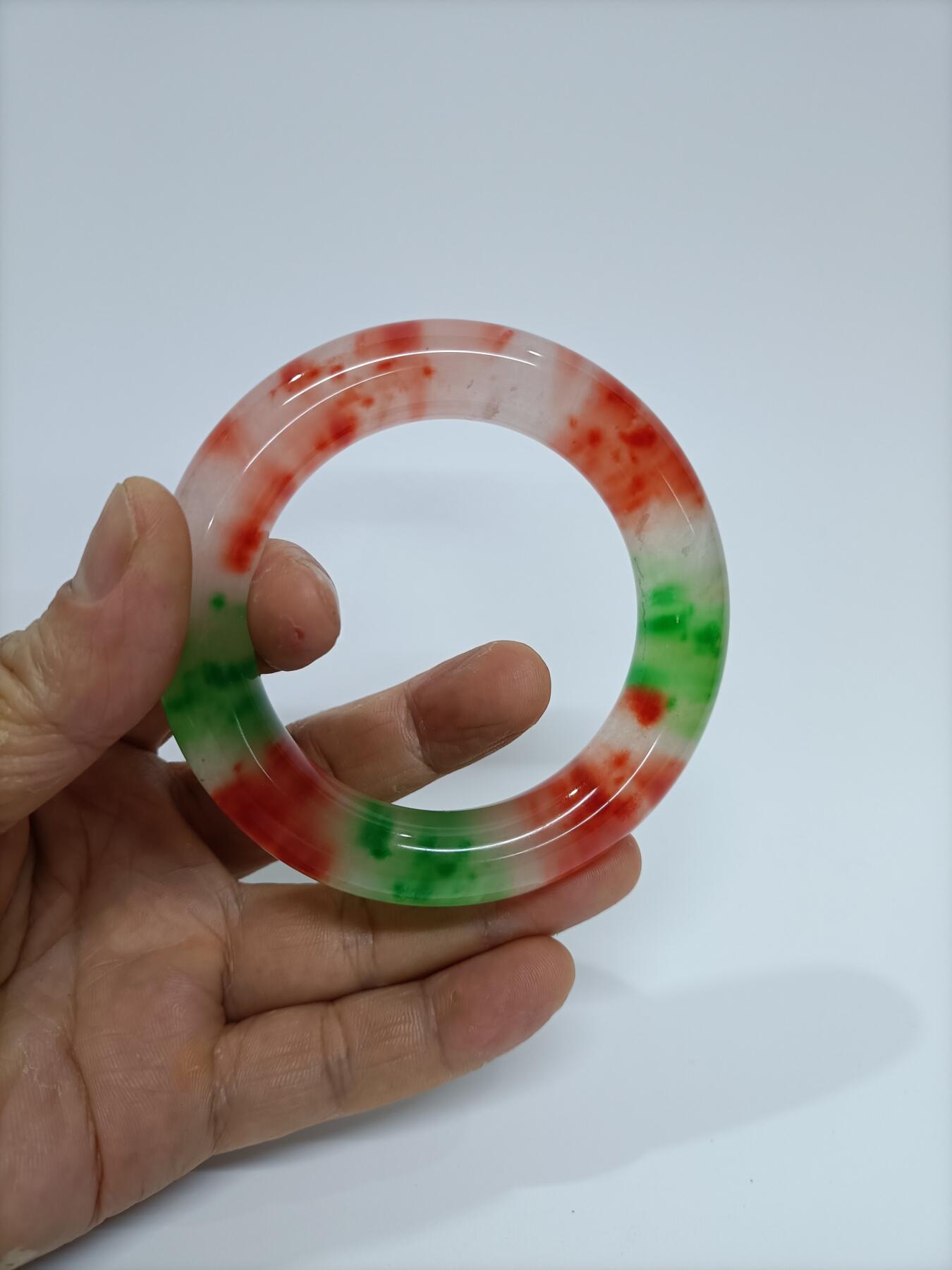 天然翡翠胭脂红冰糯种圆条手镯带证书