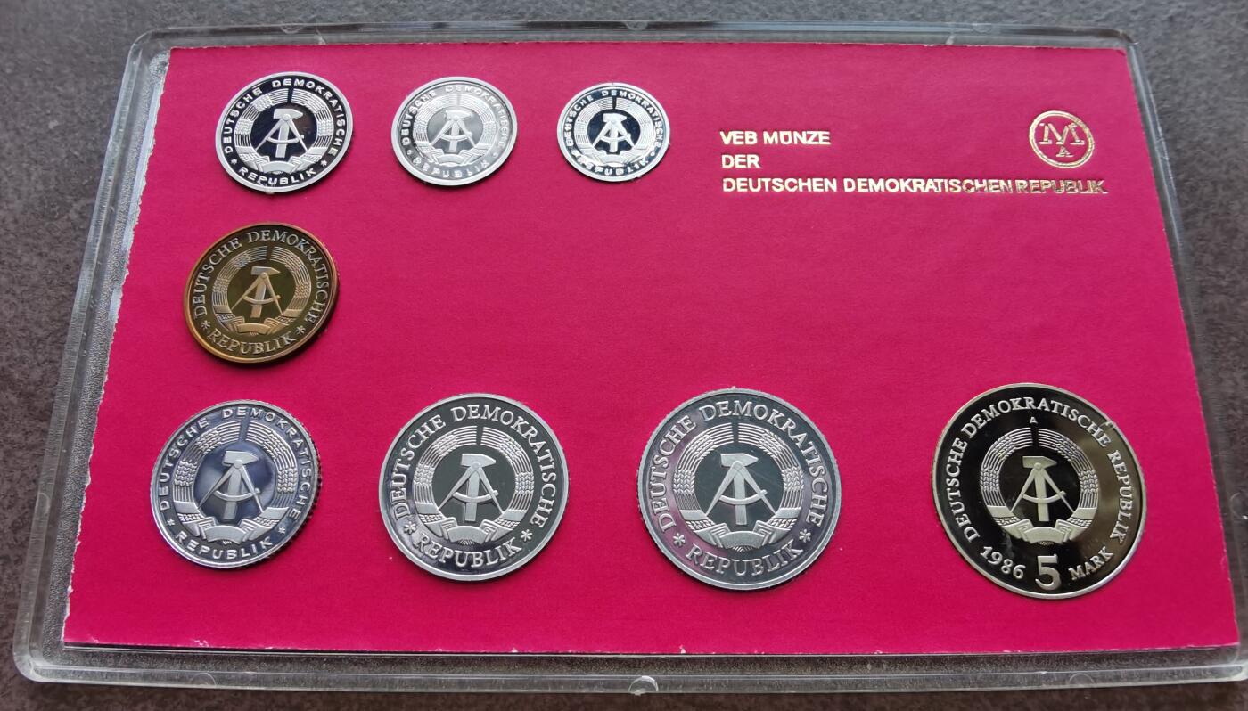 东德1986年精制套币 Proof set