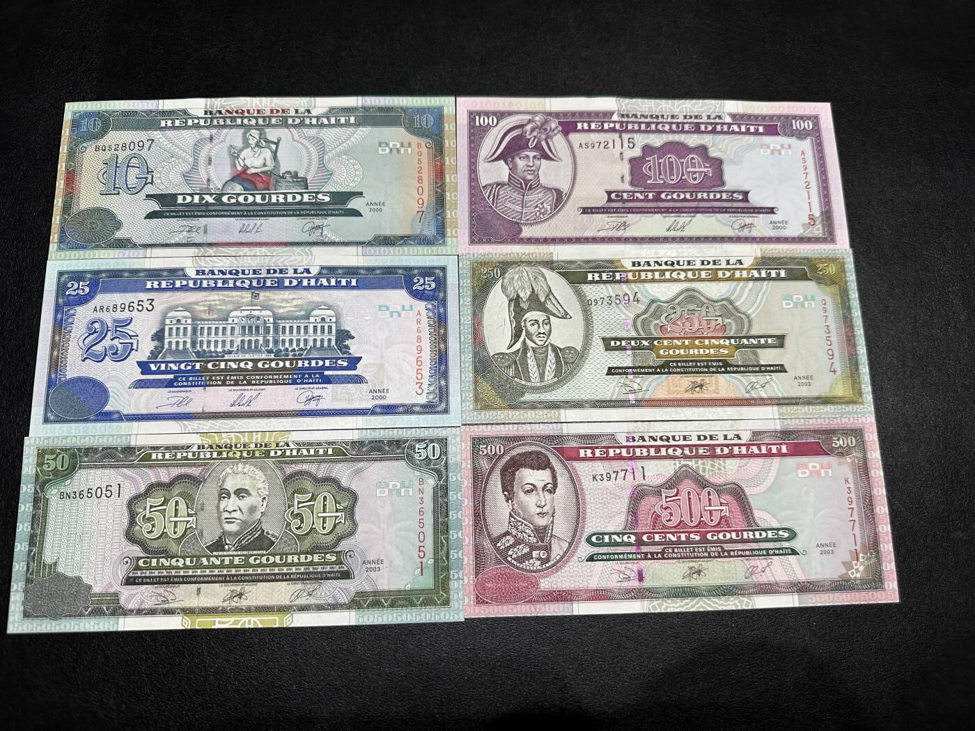 《外钞收藏家》第三百七十九期（连拍第一场） 2000和2003年海地10-500古德 六张一起 全新UNC