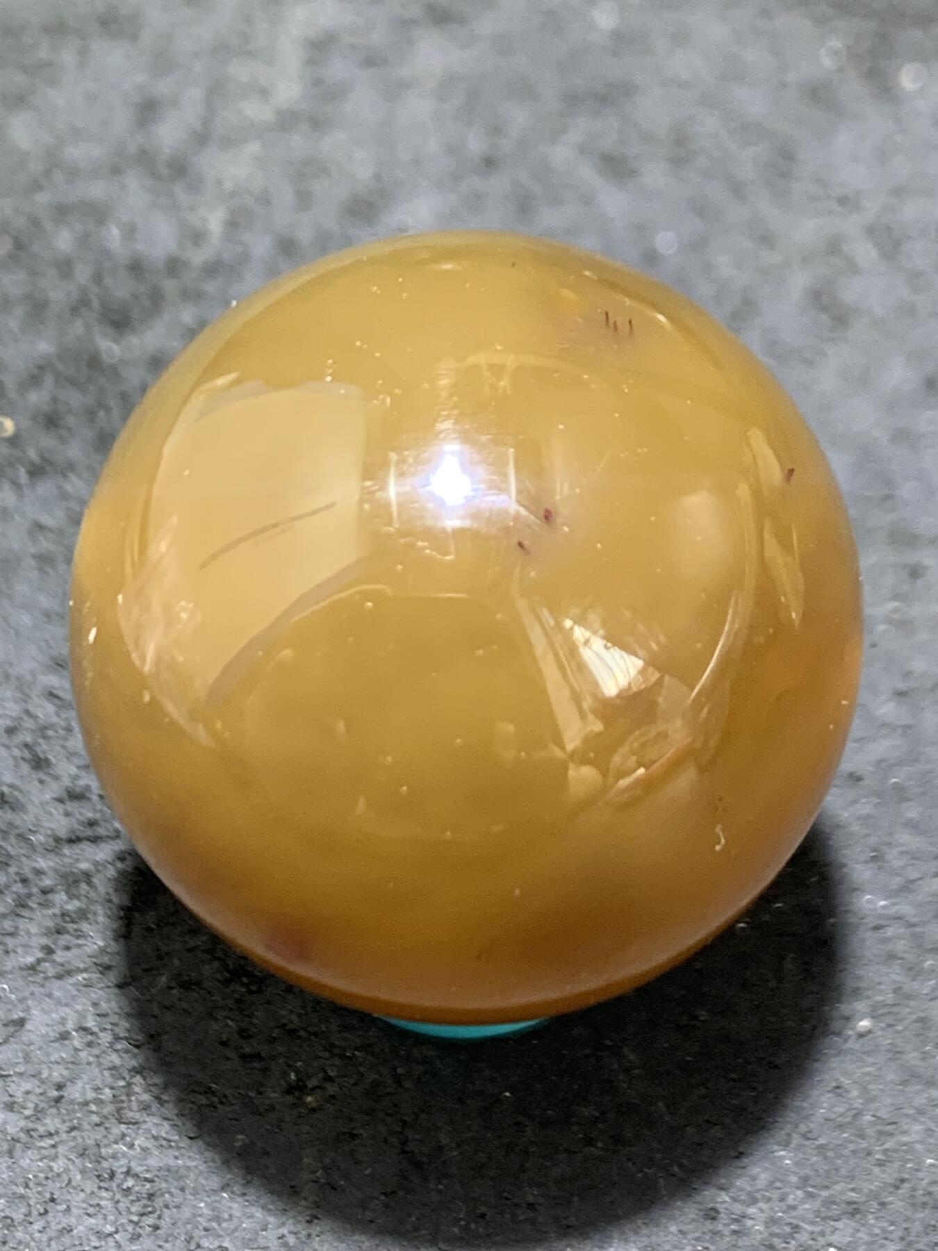 精美黄冻料战国红玛瑙圆珠一颗