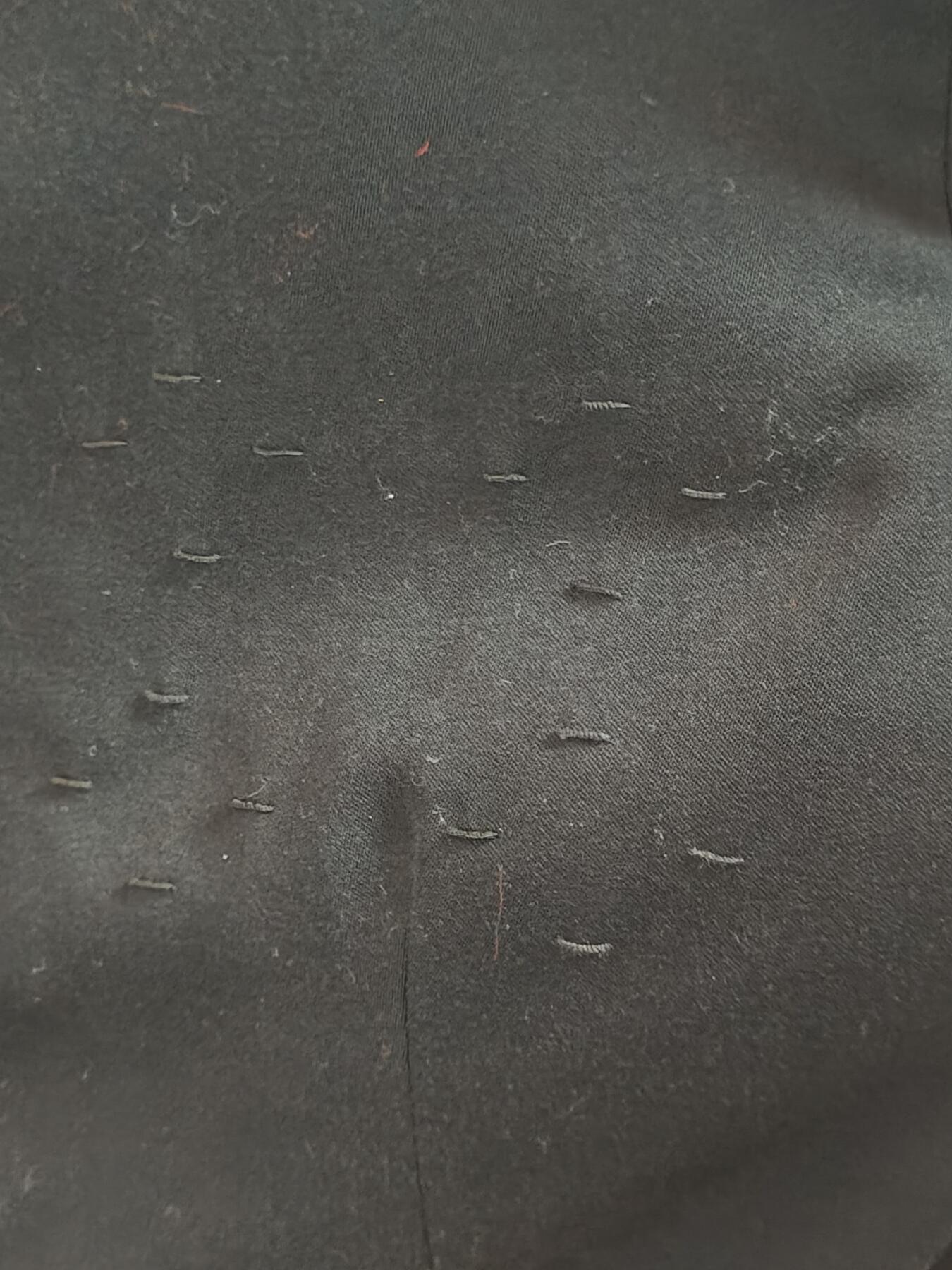 全场0元起拍 第165期 咸鱼国勋章拍卖专场 6月16日（周日）下午6：00开始 西班牙陆军将官大礼服一套 四个星芒伴线  领围46 肩宽46 胸围112 衣长77 袖长62 腰围88 裤长110肩章为日本代用，随在本拍品内