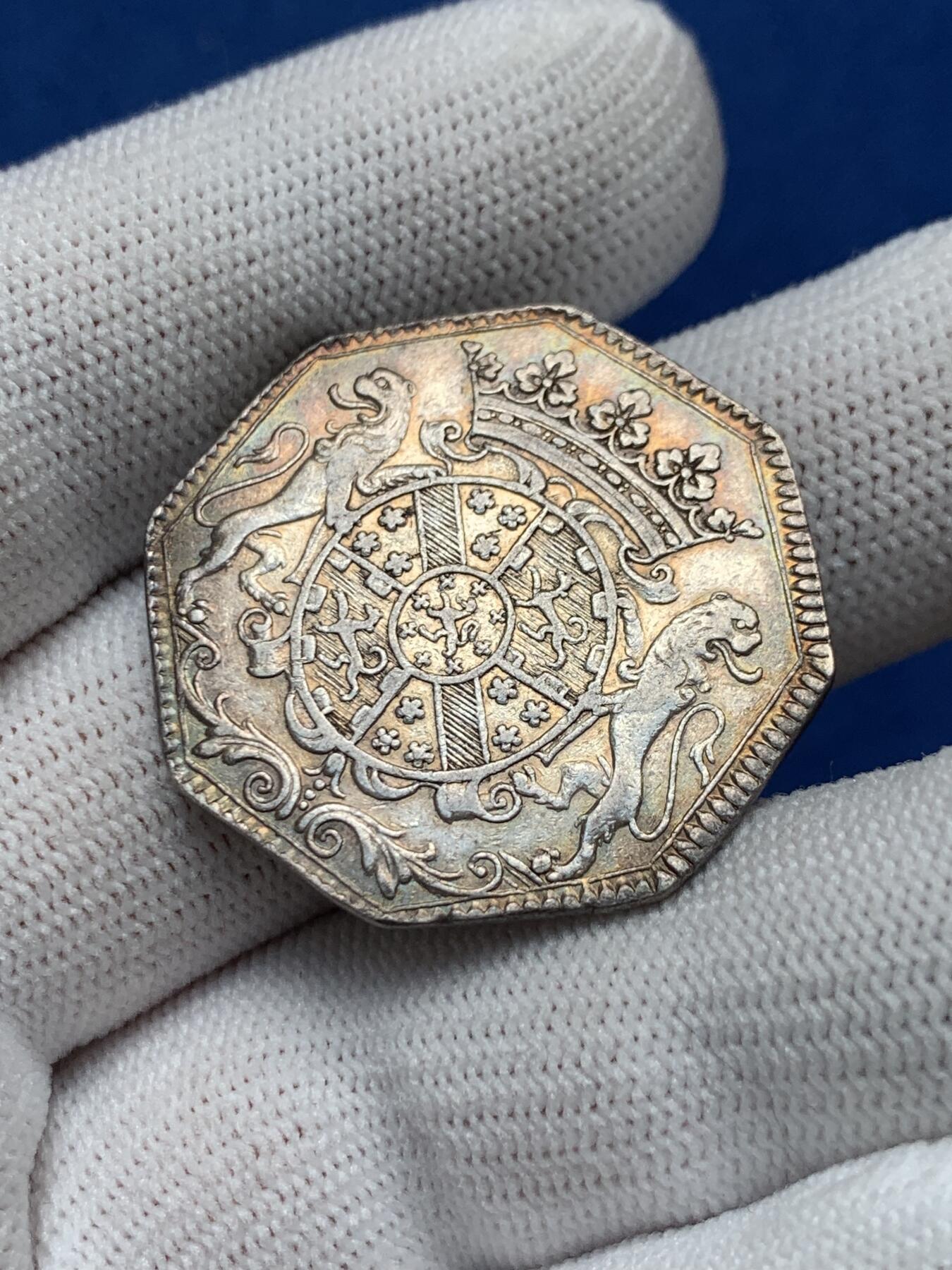 《竞宝斋》第281场- 周日，周一 ，周二3场连拍 （全场包邮） 法国皇室双狮盾徽婚姻图腾八角银jeton，31.3mm，9.23克，早期无边铭