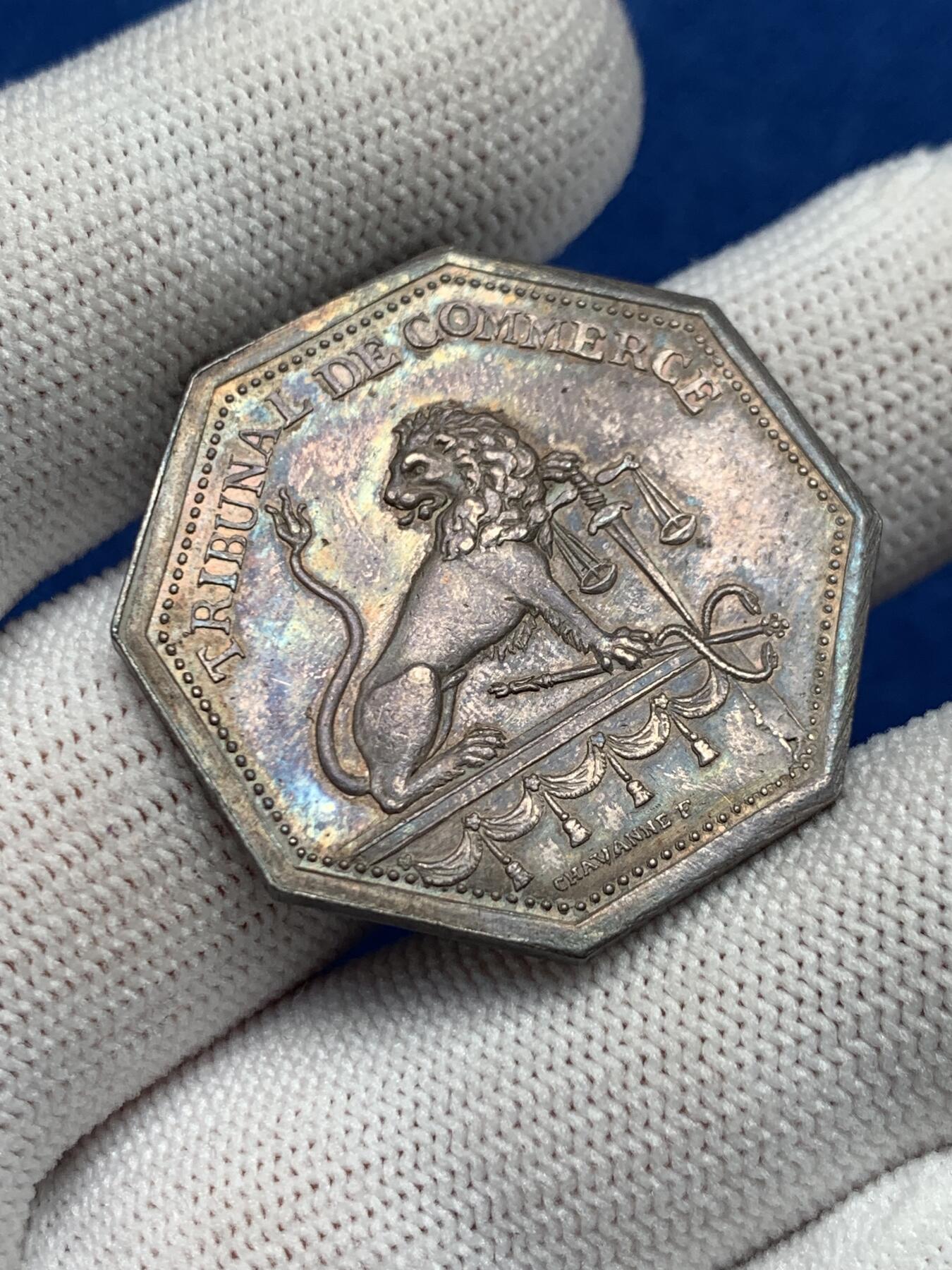 《竞宝斋》第281场- 周日，周一 ，周二3场连拍 （全场包邮） 法国JETON银质八角，里昂商事法庭，直径32.8毫米，重16.42克，边铭：早期光边