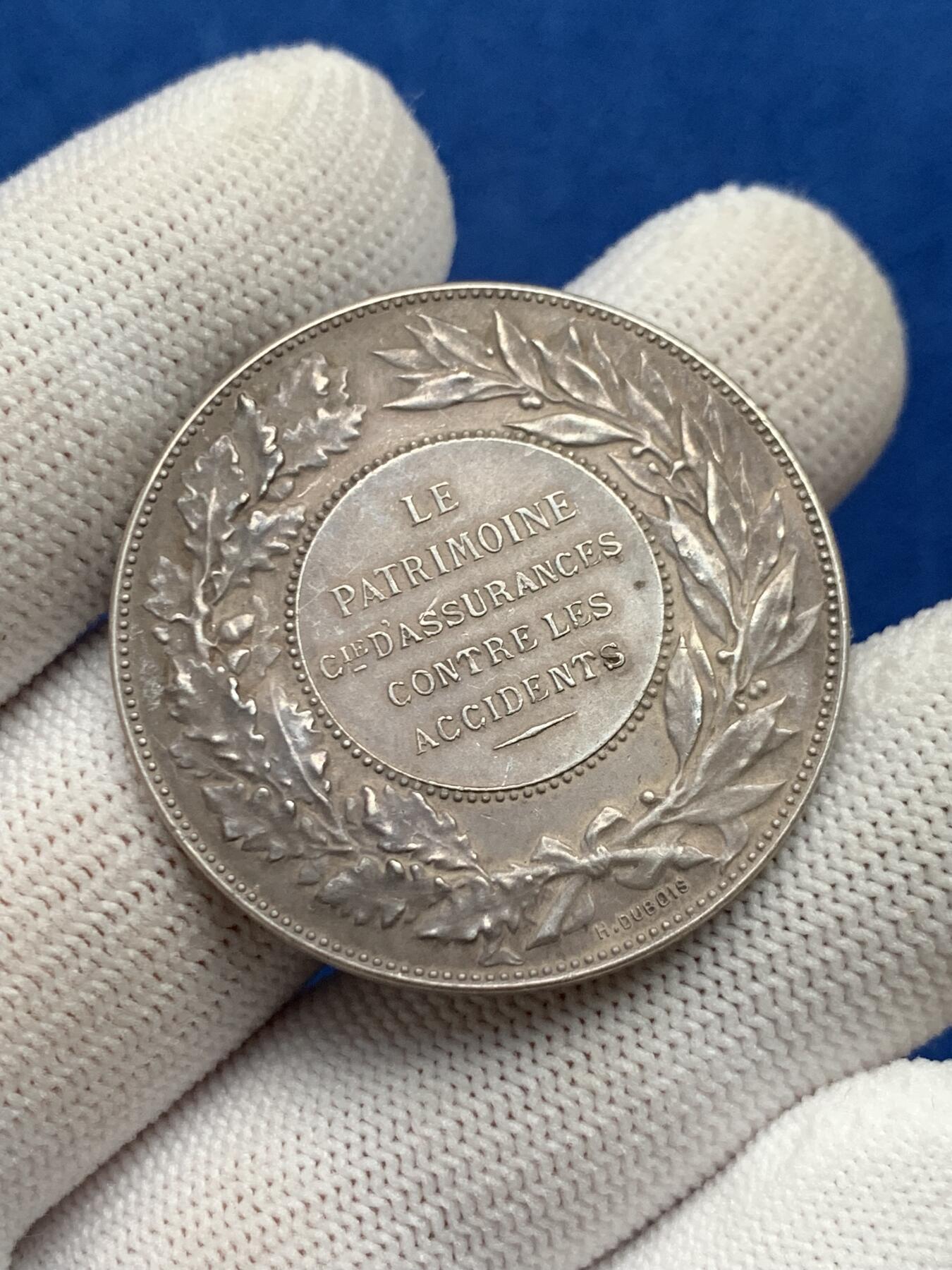 《竞宝斋》第281场- 周日，周一 ，周二3场连拍 （全场包邮） 法国银质代币，意外保险公司，21.86g，36.5mm，丰饶角边铭