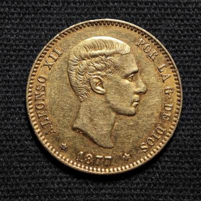 【德藏】世界币章拍卖第84期(全场顺丰包邮) - 1877年 西班牙阿方索十二世像25比塞塔金币 直径约：24mm，重约：8g