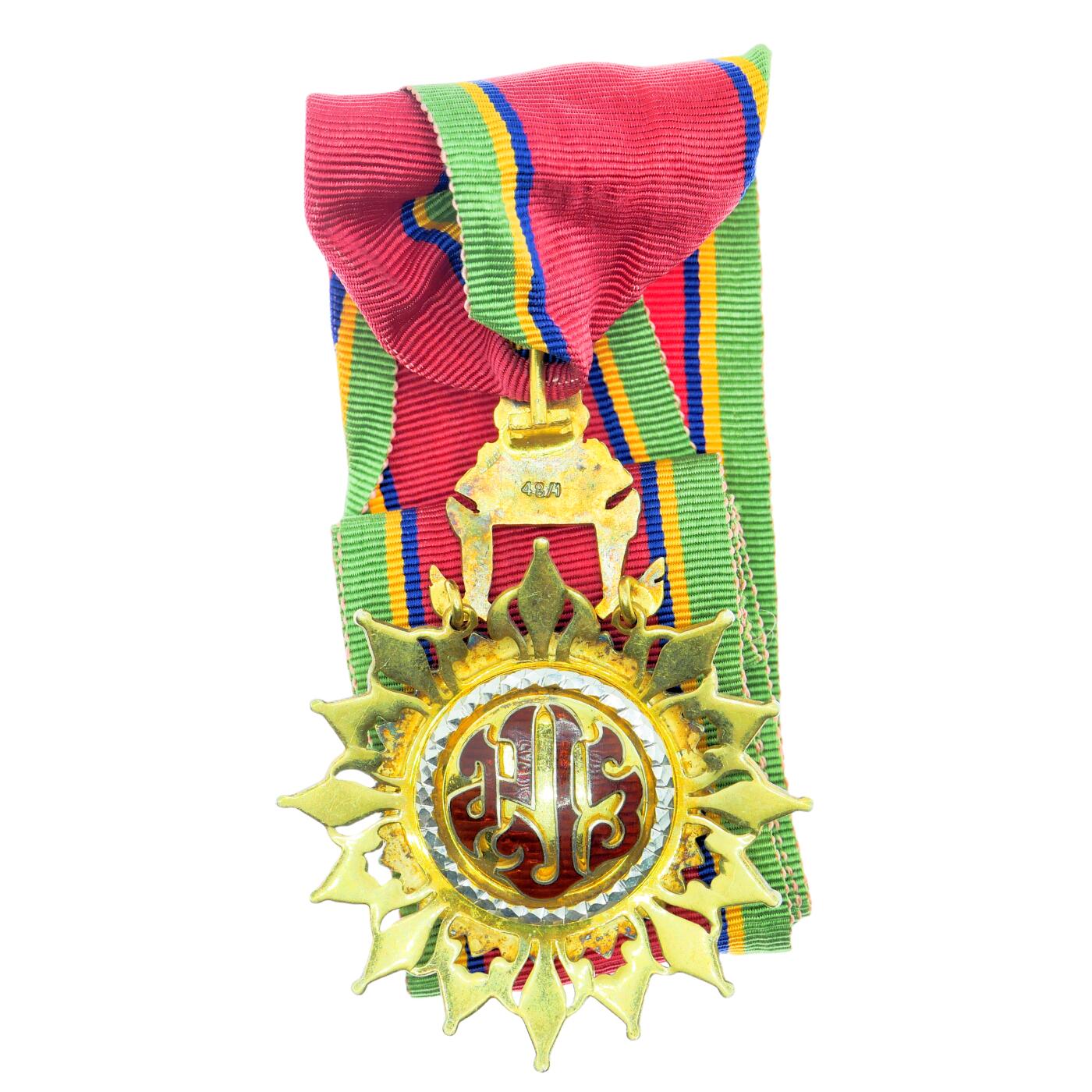 【麦稀奇世界钱币展】勋交所6月15日展会拍卖 泰国指挥官级白象勋章，925银