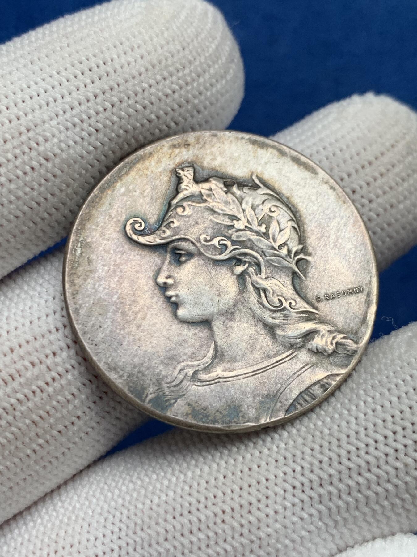 《竞宝斋》第281场- 周日，周一 ，周二3场连拍 （全场包邮） 法国昂热公证人银质代币，13.60g，32mm，野猪头+菱形ARGENT边铭