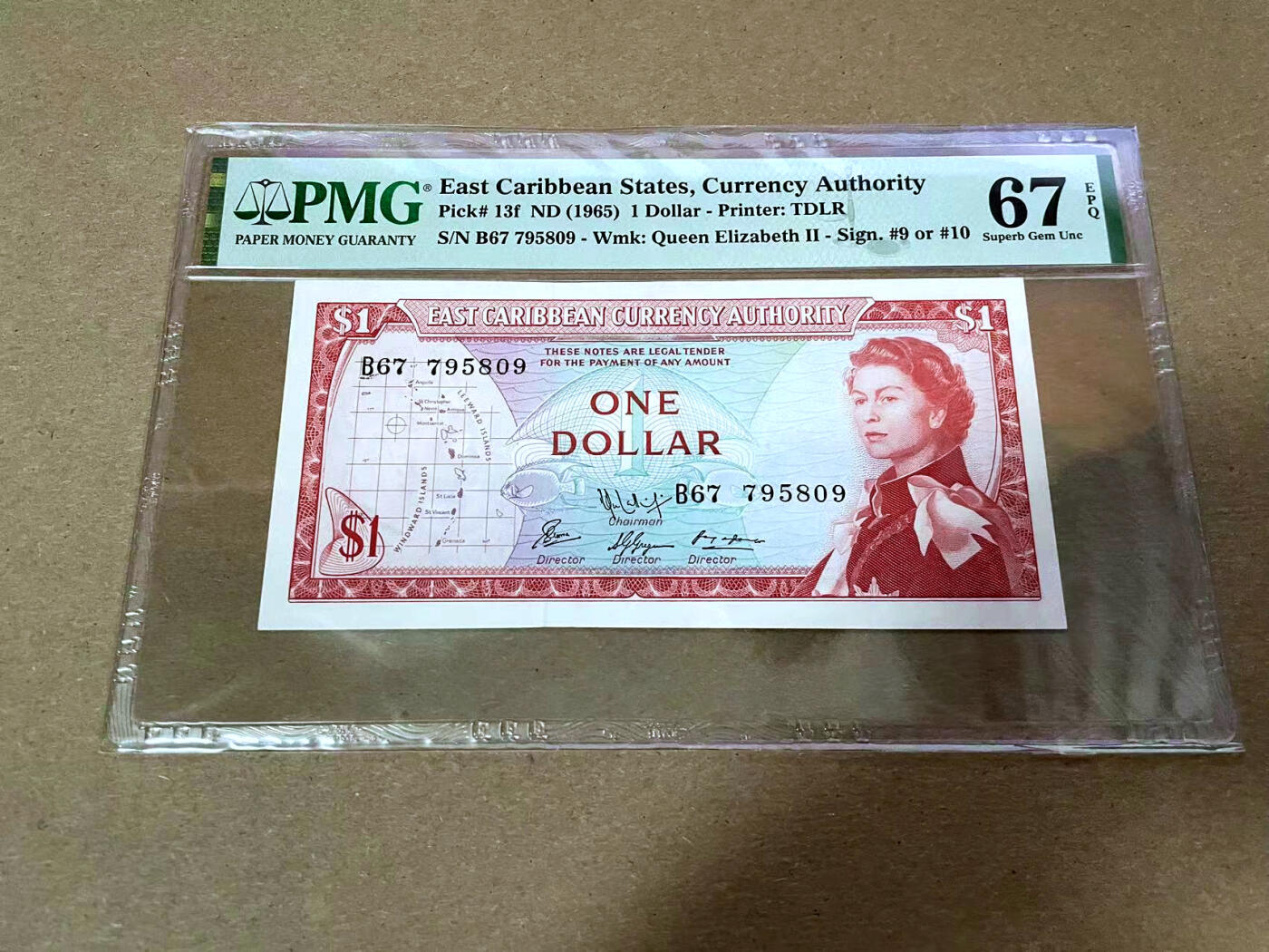 【Blue Auction】✨世界纸币精拍第492期【精】 东加勒比 1965年1元 戎装女王 PMG67EPQ 高分