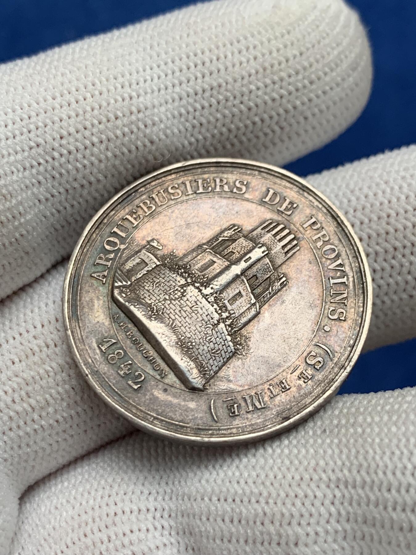 《竞宝斋》第281场- 周日，周一 ，周二3场连拍 （全场包邮） 法国银质代币，普罗旺斯庄园射击纪念，30mm，11克，早期船首+AREGNT边铭