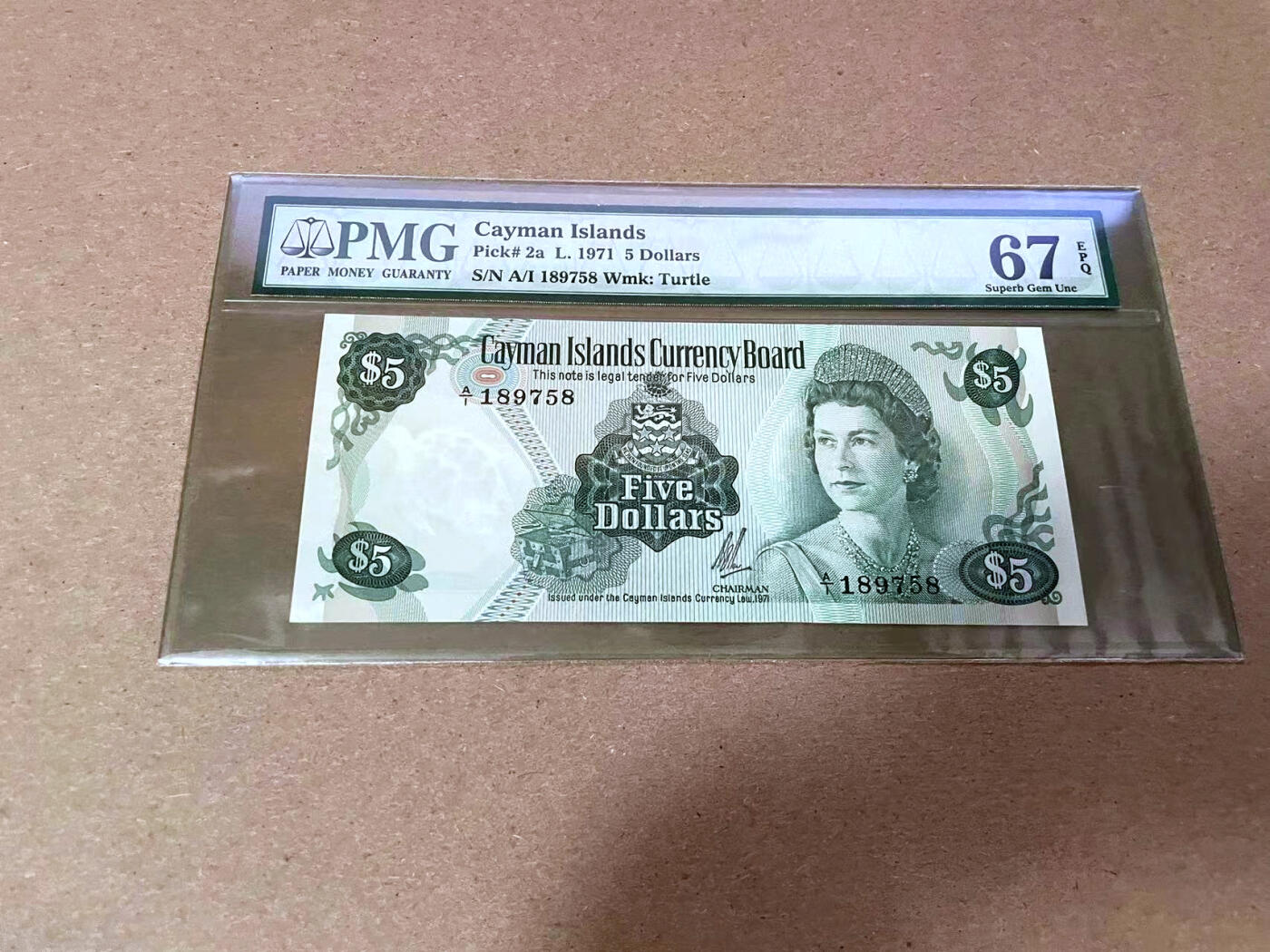 【Blue Auction】✨世界纸币精拍第492期【精】 【A/1首发冠】开曼群岛 1971年5元 PMG67EPQ 高分 高冠女王