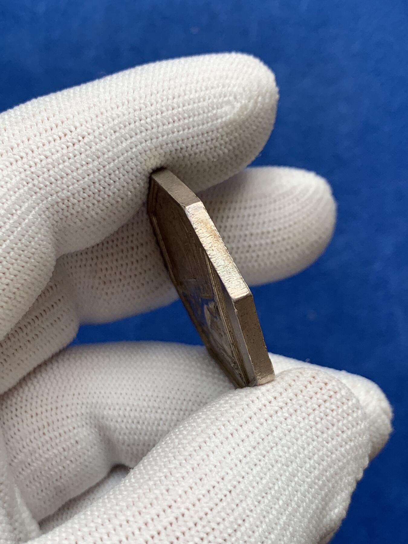 《竞宝斋》第281场- 周日，周一 ，周二3场连拍 （全场包邮） 法国八角银章，鲁昂海上保险公司，18.06g，32.5mm，早期无边铭