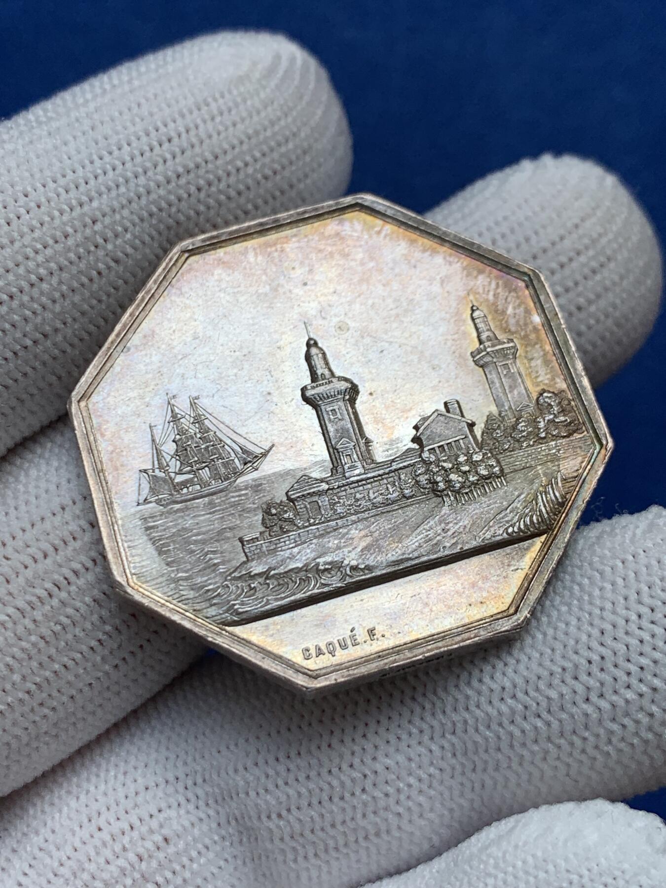 《竞宝斋》第281场- 周日，周一 ，周二3场连拍 （全场包邮） 法国勒阿弗尔私人保险八角银jeton，36mm，19.12克，蜜蜂+ARGENT边铭