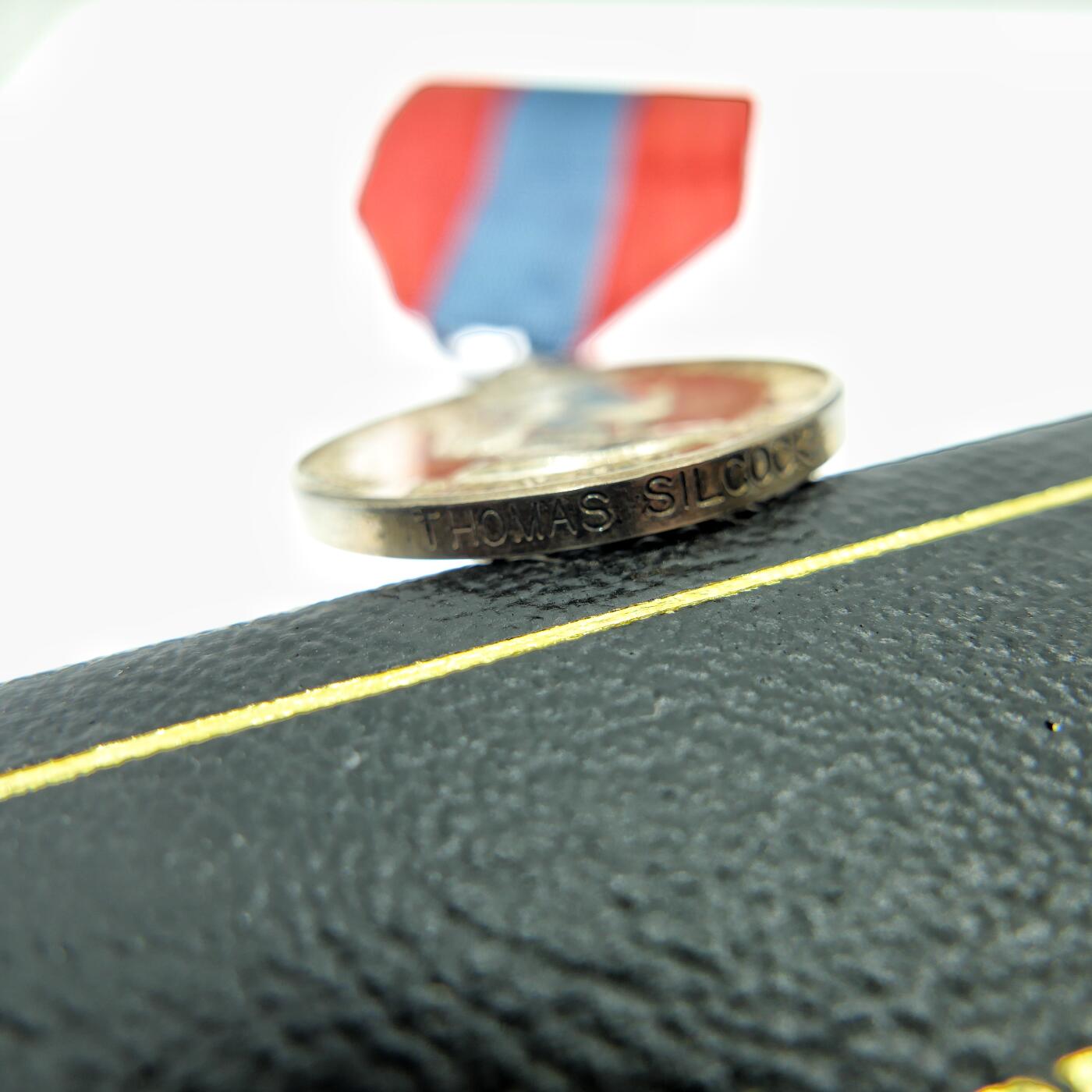 【麦稀奇世界钱币展】勋交所6月15日展会拍卖 英国帝国服务奖章，银质