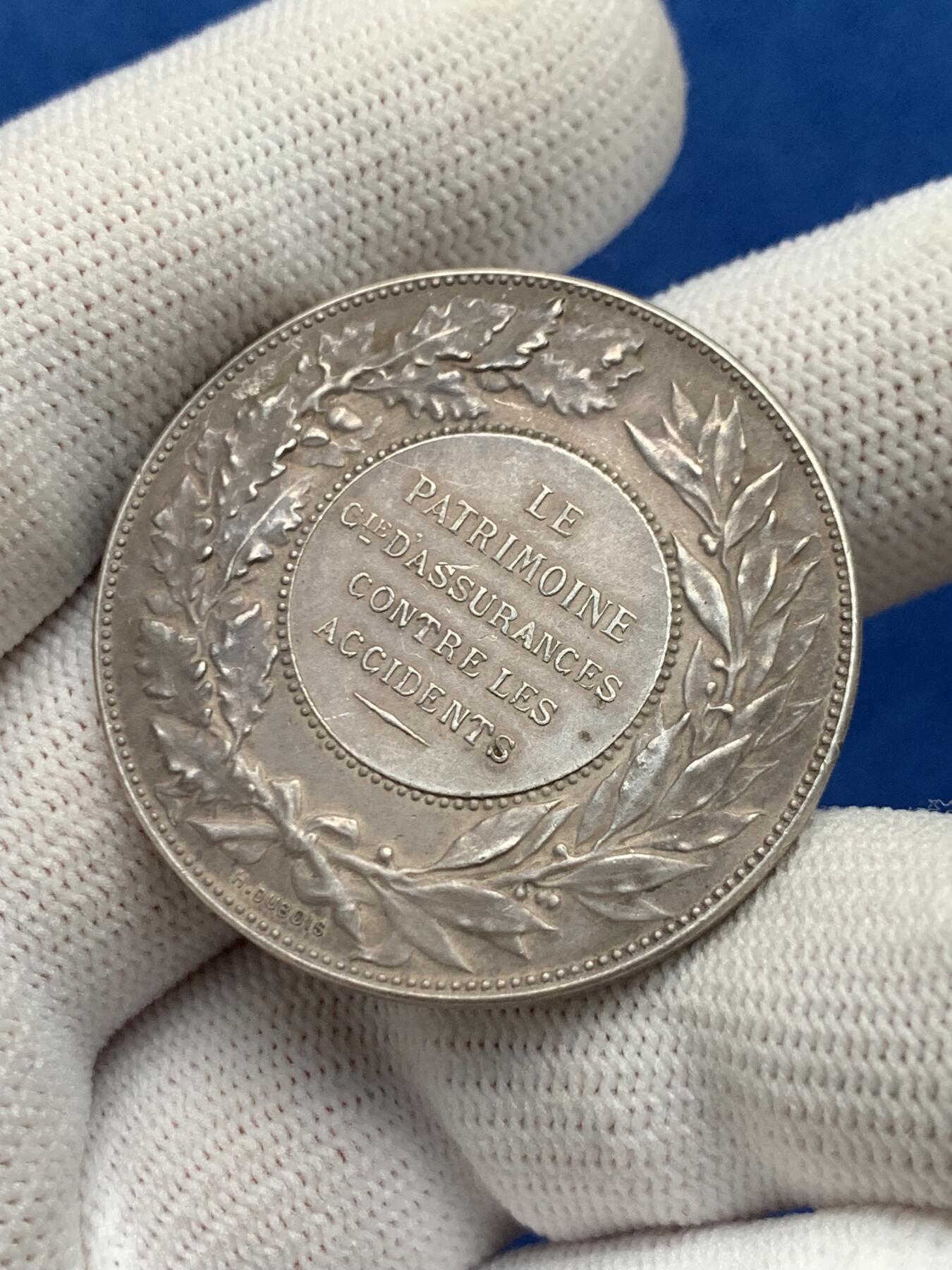 《竞宝斋》第281场- 周日，周一 ，周二3场连拍 （全场包邮） 法国银质代币，意外保险公司，21.86g，36.5mm，丰饶角边铭