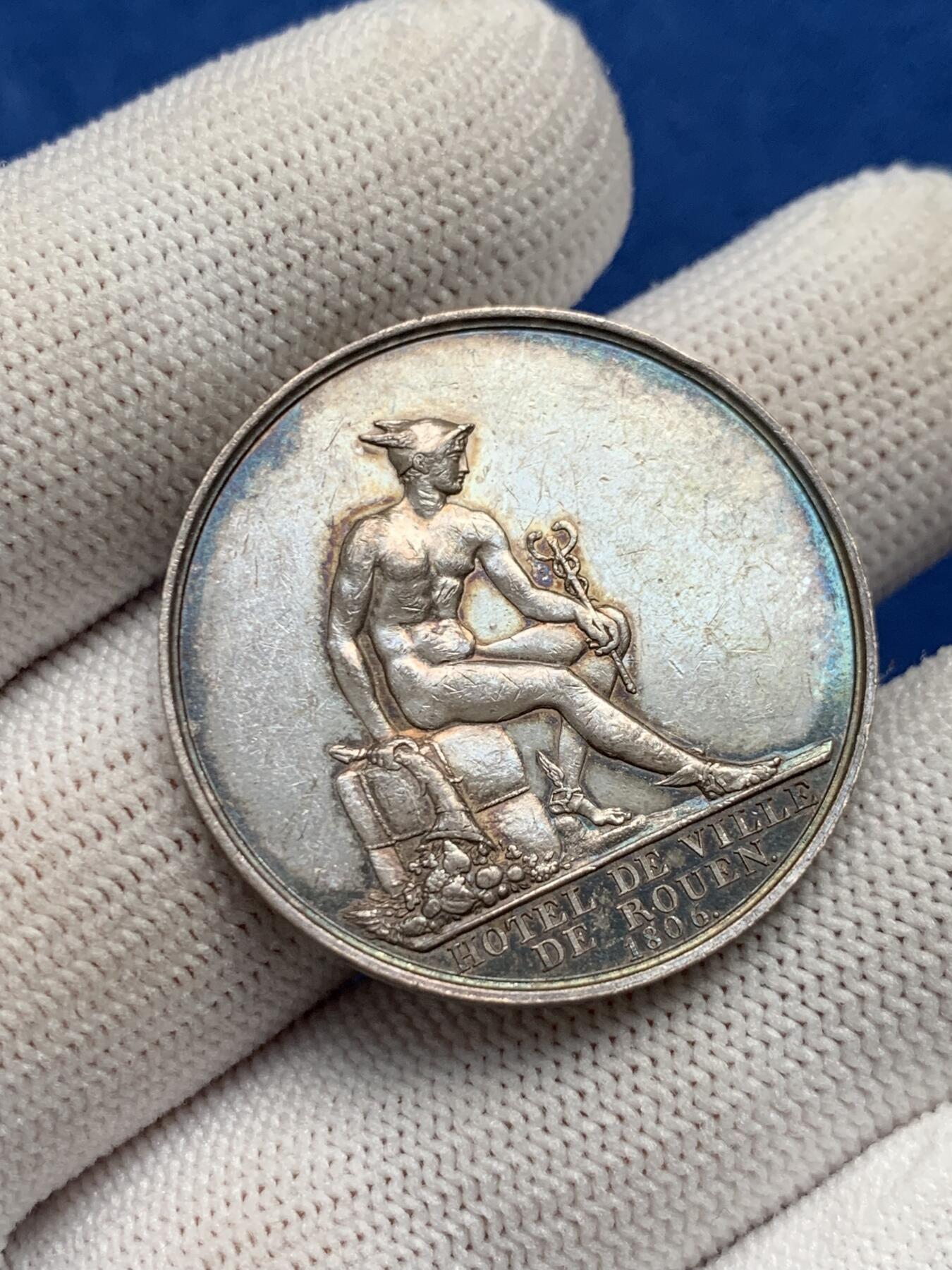 《竞宝斋》第281场- 周日，周一 ，周二3场连拍 （全场包邮） 法国银质jeton，拿破仑头像鲁昂市政厅，14.97g，32mm，早期光边原铸