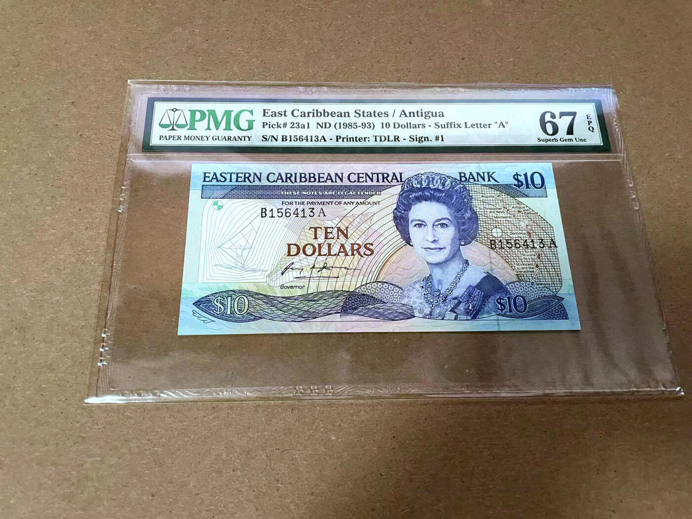 【Blue Auction】✨世界纸币精拍第492期【精】 东加勒比 1985-93年10元 女王 小彩背 PMG67EPQ 高分