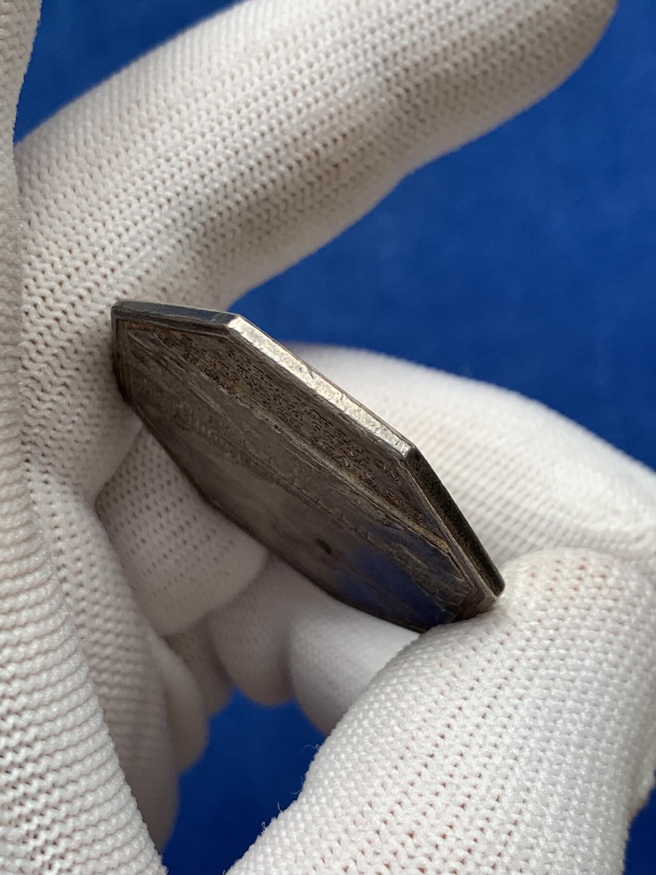 《竞宝斋》第281场- 周日，周一 ，周二3场连拍 （全场包邮） 法国八角银章，1802年塞纳河三座铁桥公司，塞纳河外景，18.63g，35.2mm，早期无边铭