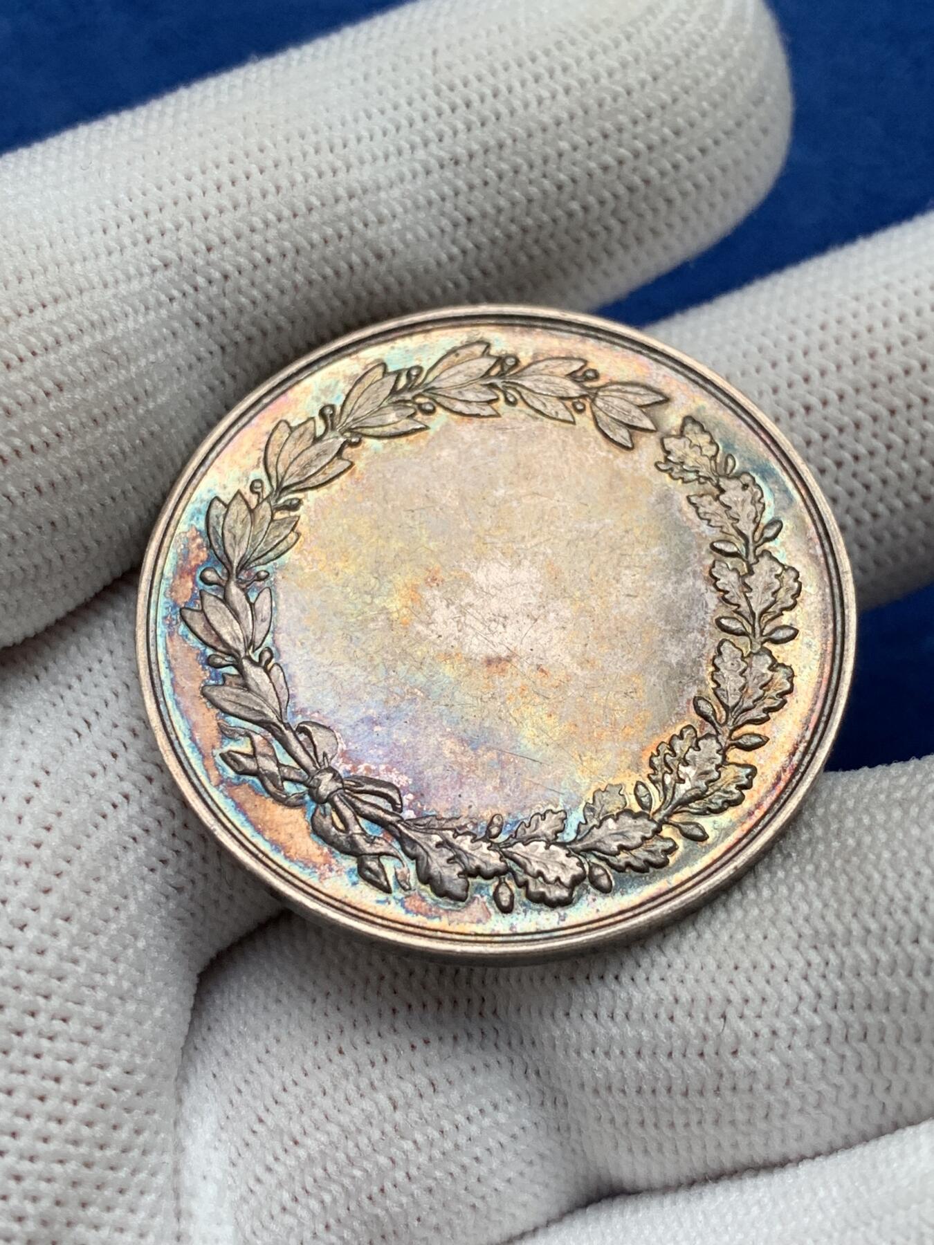 《竞宝斋》第281场- 周日，周一 ，周二3场连拍 （全场包邮） 法国银质jeton，军事音乐运动会，19.49g，36.3mm，野猪头+菱形ARGENT边铭