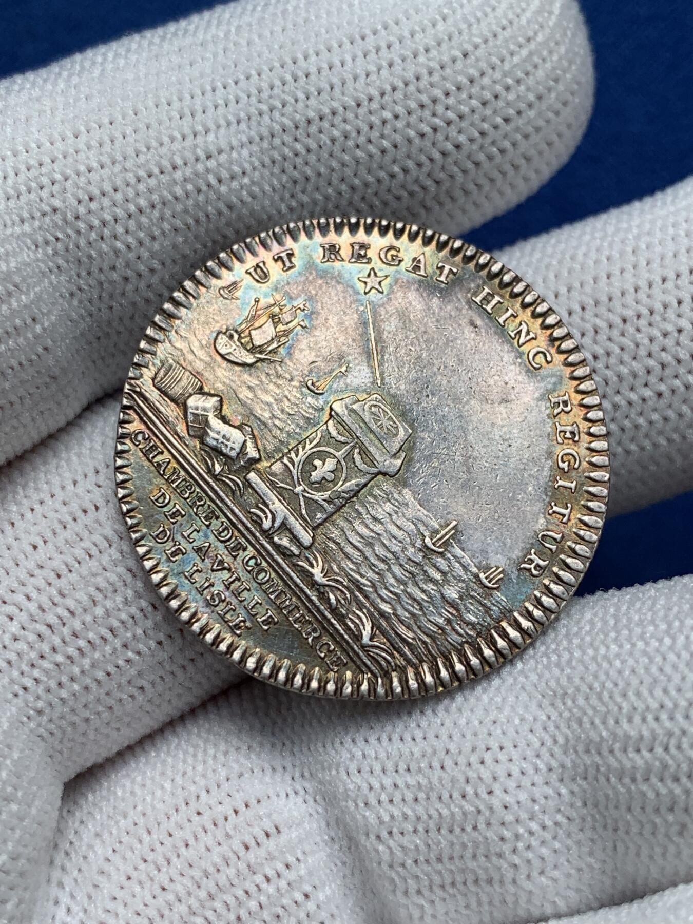 《竞宝斋》第281场- 周日，周一 ，周二3场连拍 （全场包邮） 法国银质代币，1782年路易十六头像里尔商会，10.71g，30.8mm