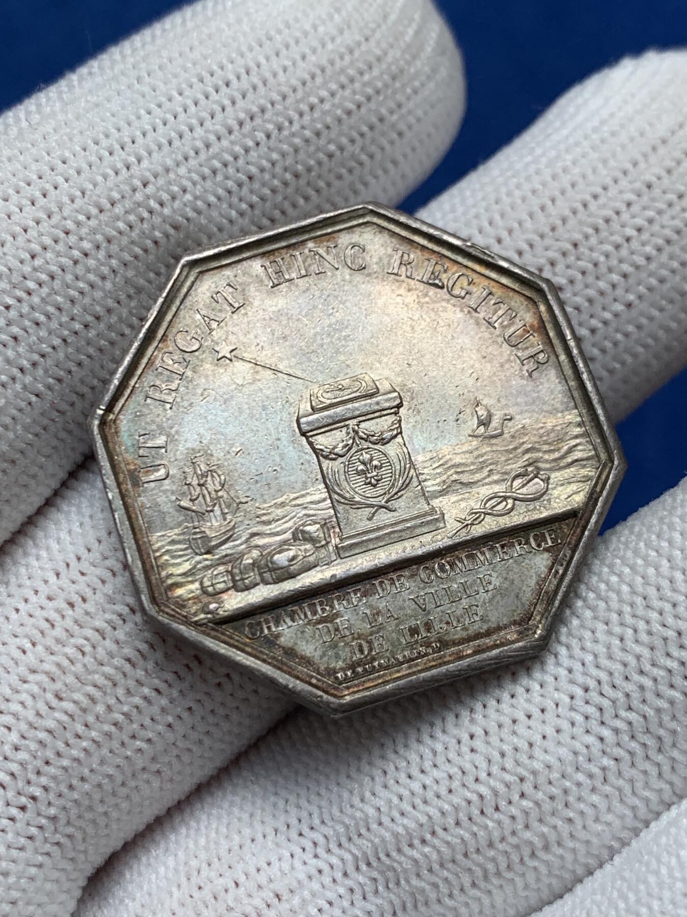 《竞宝斋》第281场- 周日，周一 ，周二3场连拍 （全场包邮） 法国查理十世头像里尔市商会八角银jeton，30.6mm，12.38克，早期无边铭