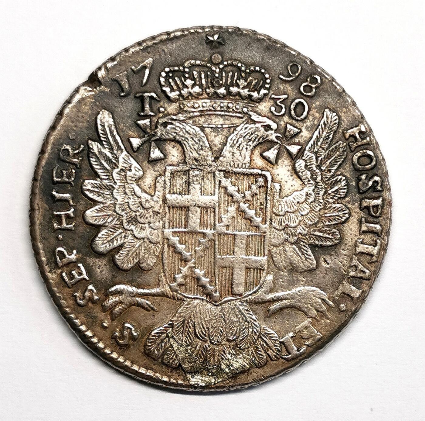 凡希社世界钱币微拍第二百七十三期 1798马耳他骑士团30Tari大银，挂环取下但细节不错！