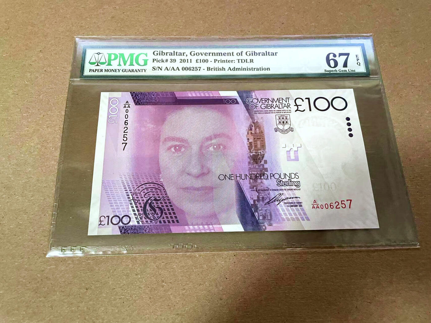 【Blue Auction】✨世界纸币精拍第493期【精】   【AAA冠千位小号】直布罗陀 2011年100镑 女王PMG67EPQ高分
