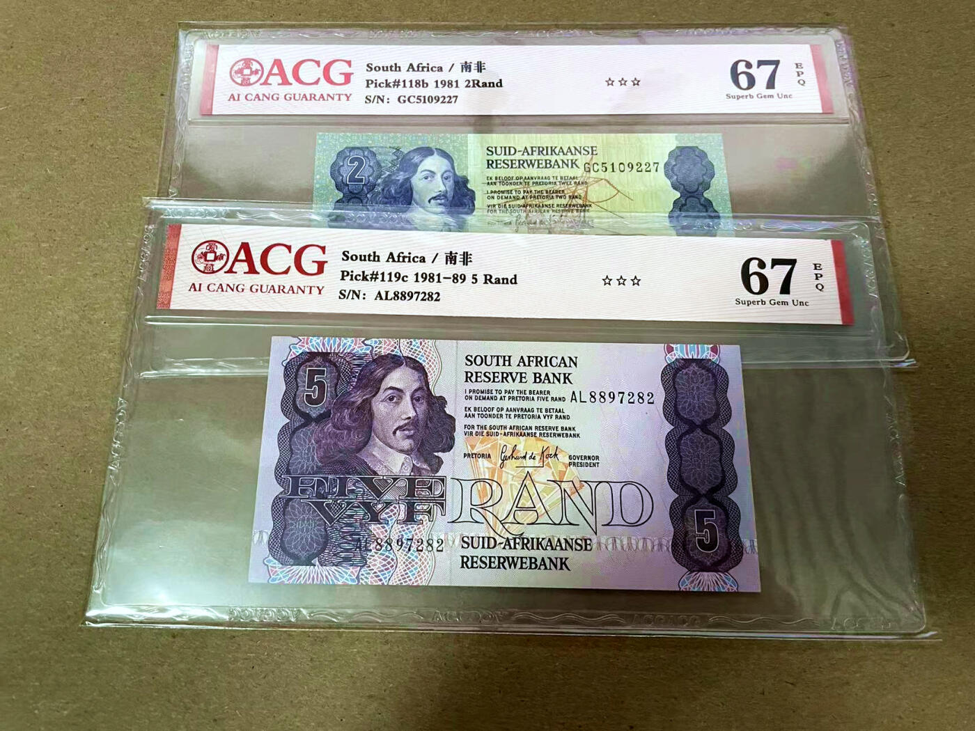 【Blue Auction】✨世界纸币精拍第493期【精】 【一组2张】南非 1981-89年2-5兰特 ACG67EPQ 