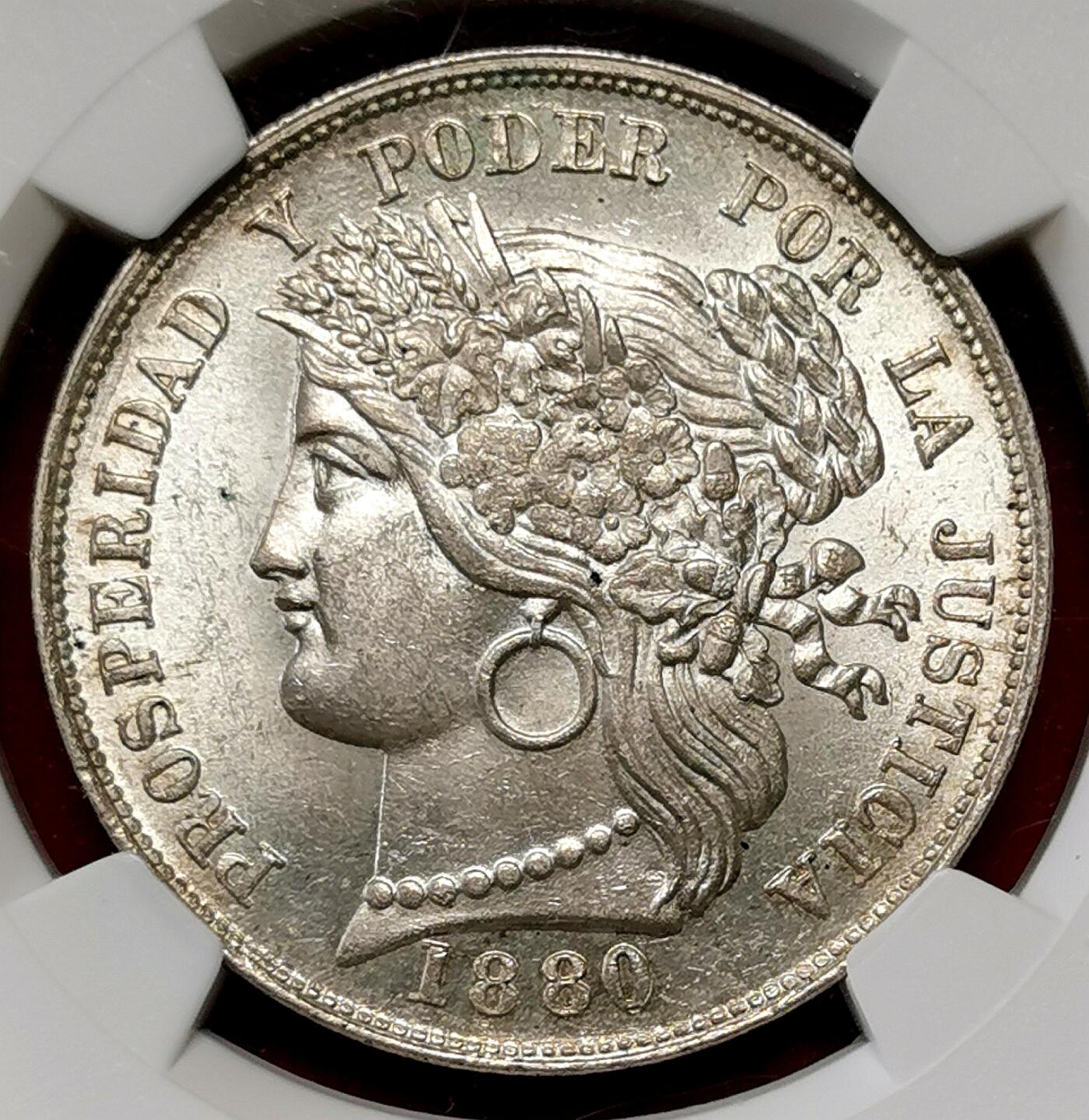 凡希社世界钱币微拍第二百七十三期 荐！1880秘鲁民族少女5比索大银带点版NGC-MS63，淡彩转光，光泽质感都非常赞，名家旧藏！